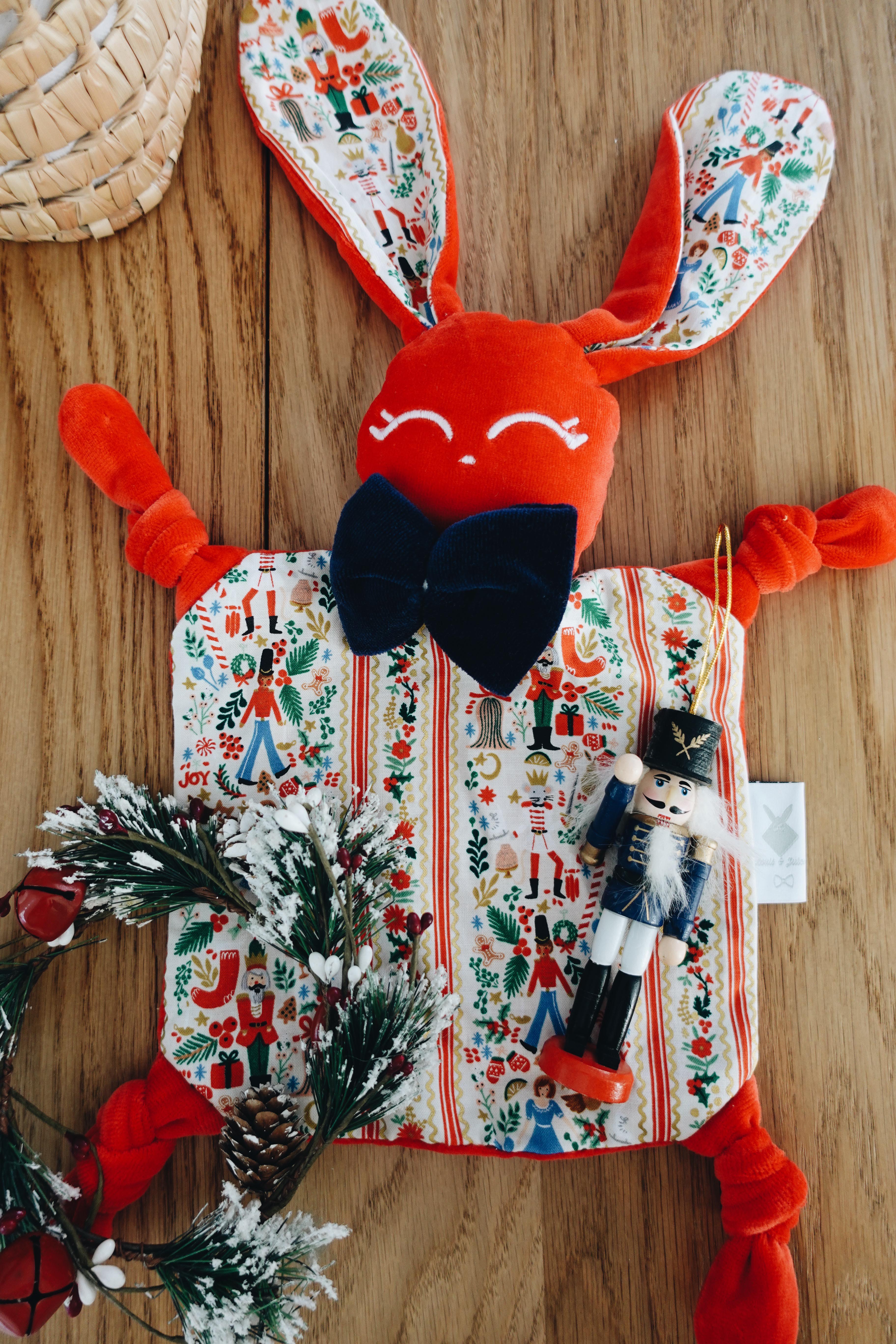 PROTOTYPE - Doudou Velours Chouchou - Deck the Halls