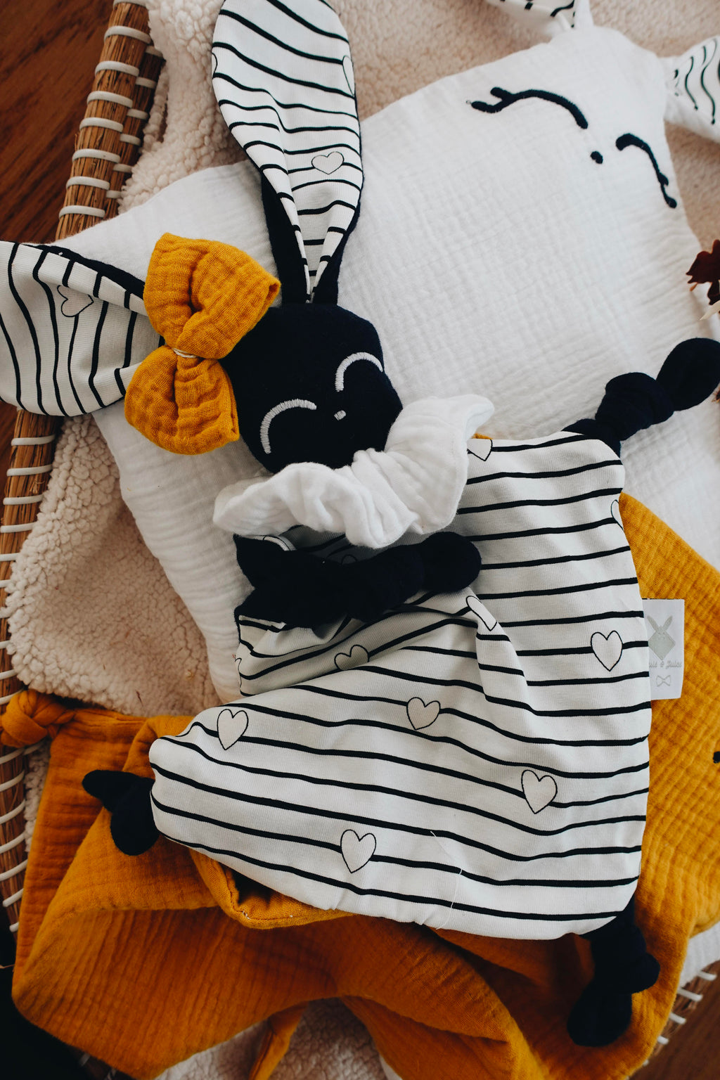 PROTOTYPE - Doudou Lange Chouchou – Changing Hearts