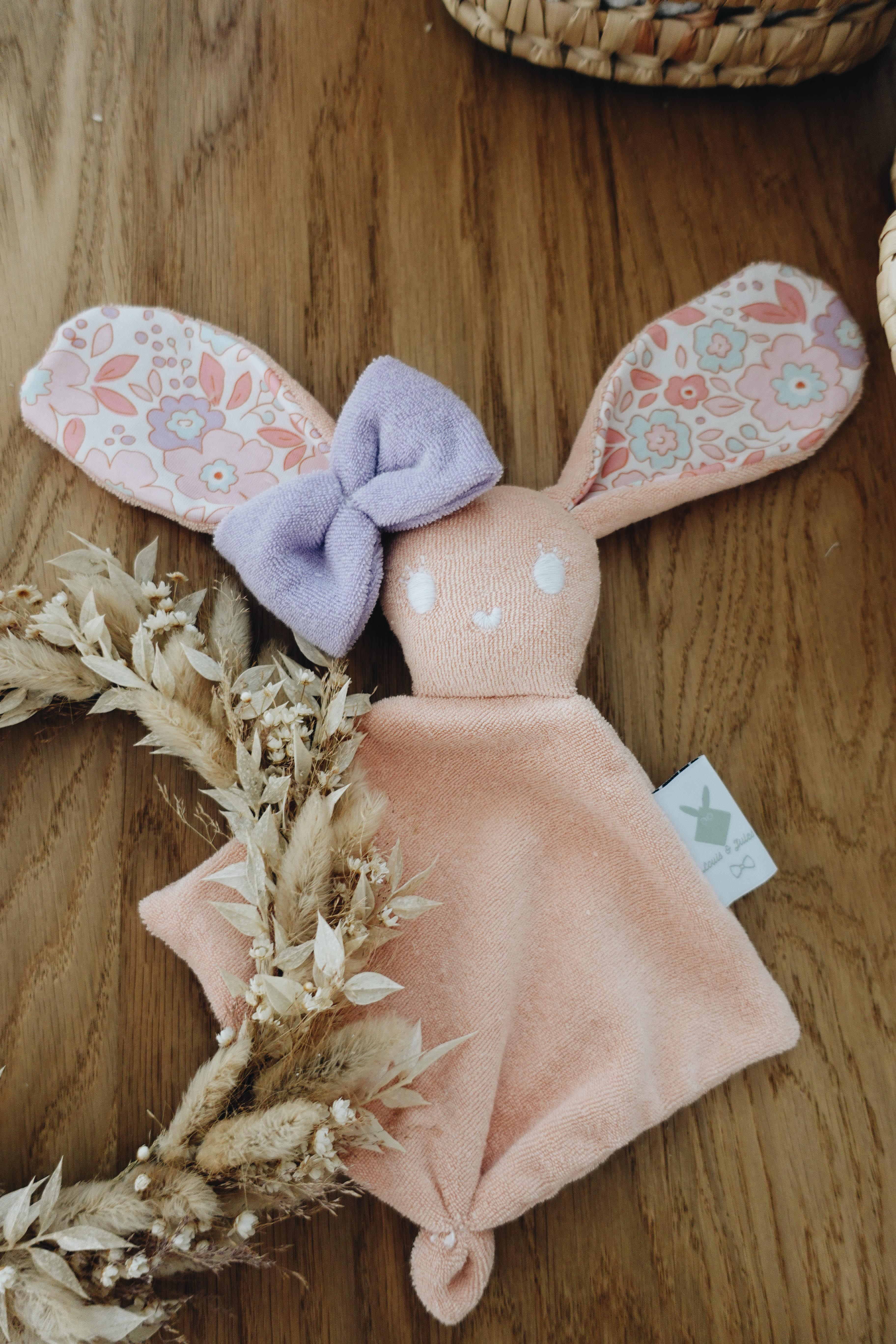 PROTOTYPE - Bébé Doudou Eponge - Mathilde