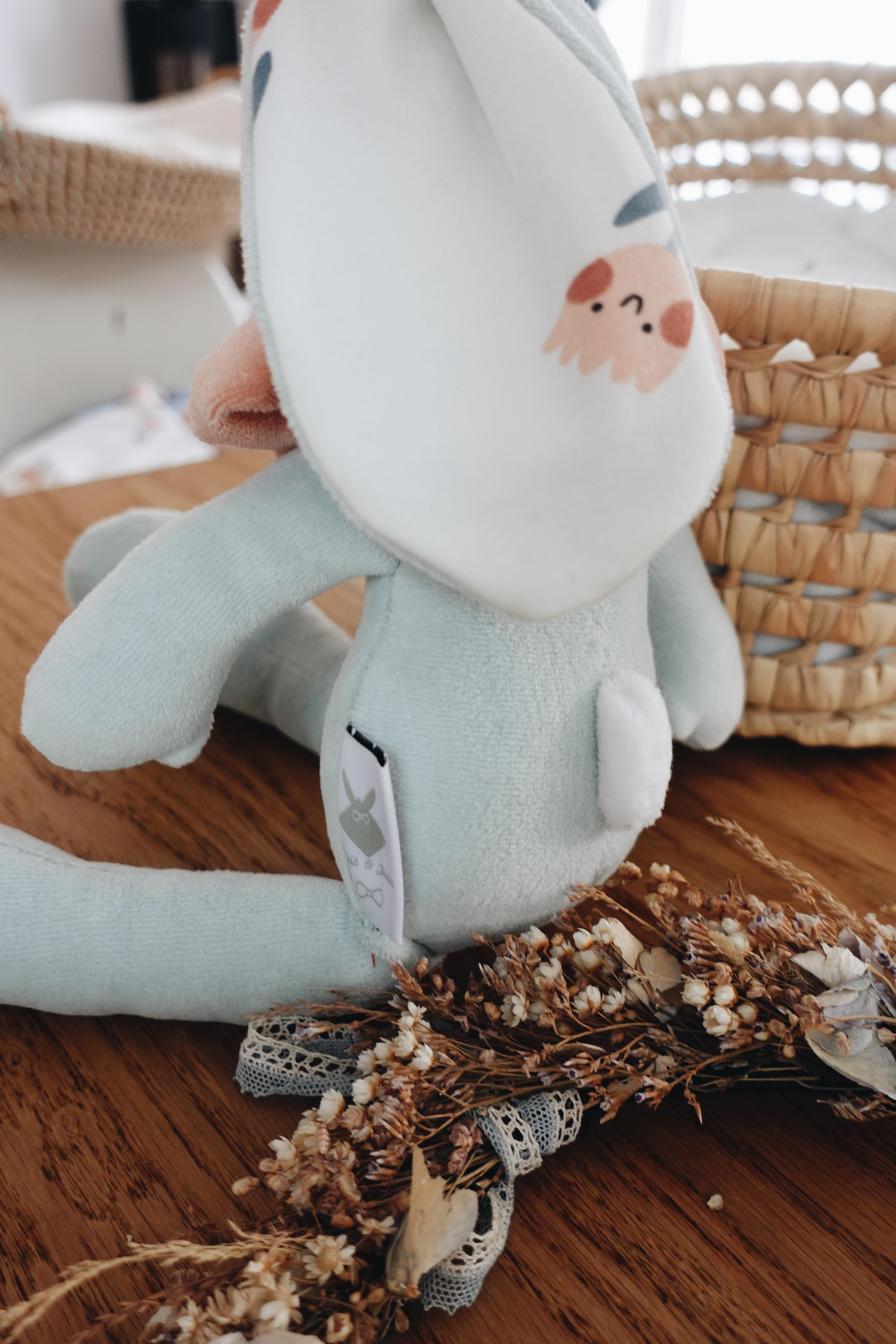 PROTOTYPE - Peluche - Happy Tulips