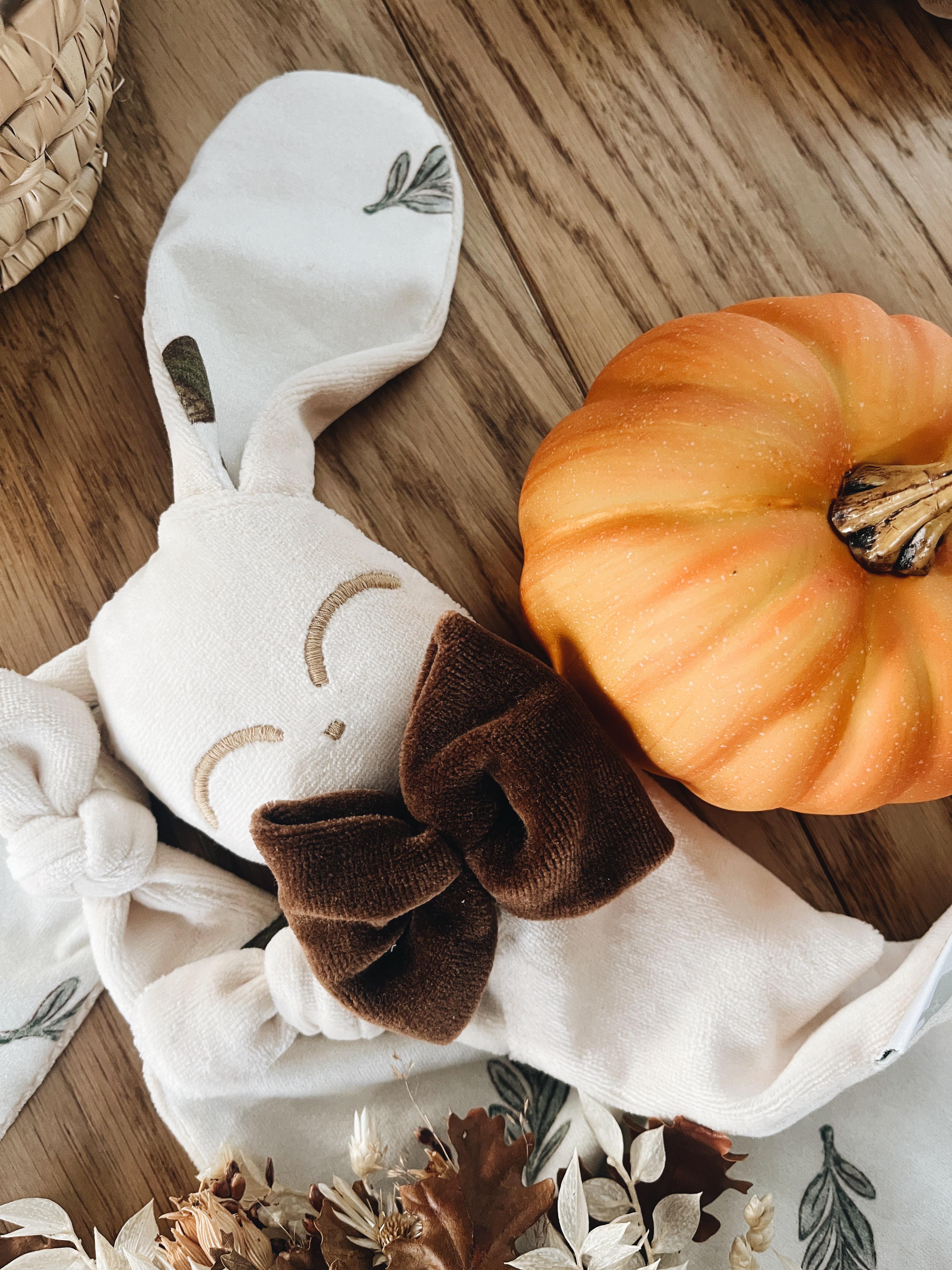 Doudou Velours Chouchou - Acorns and Leaves