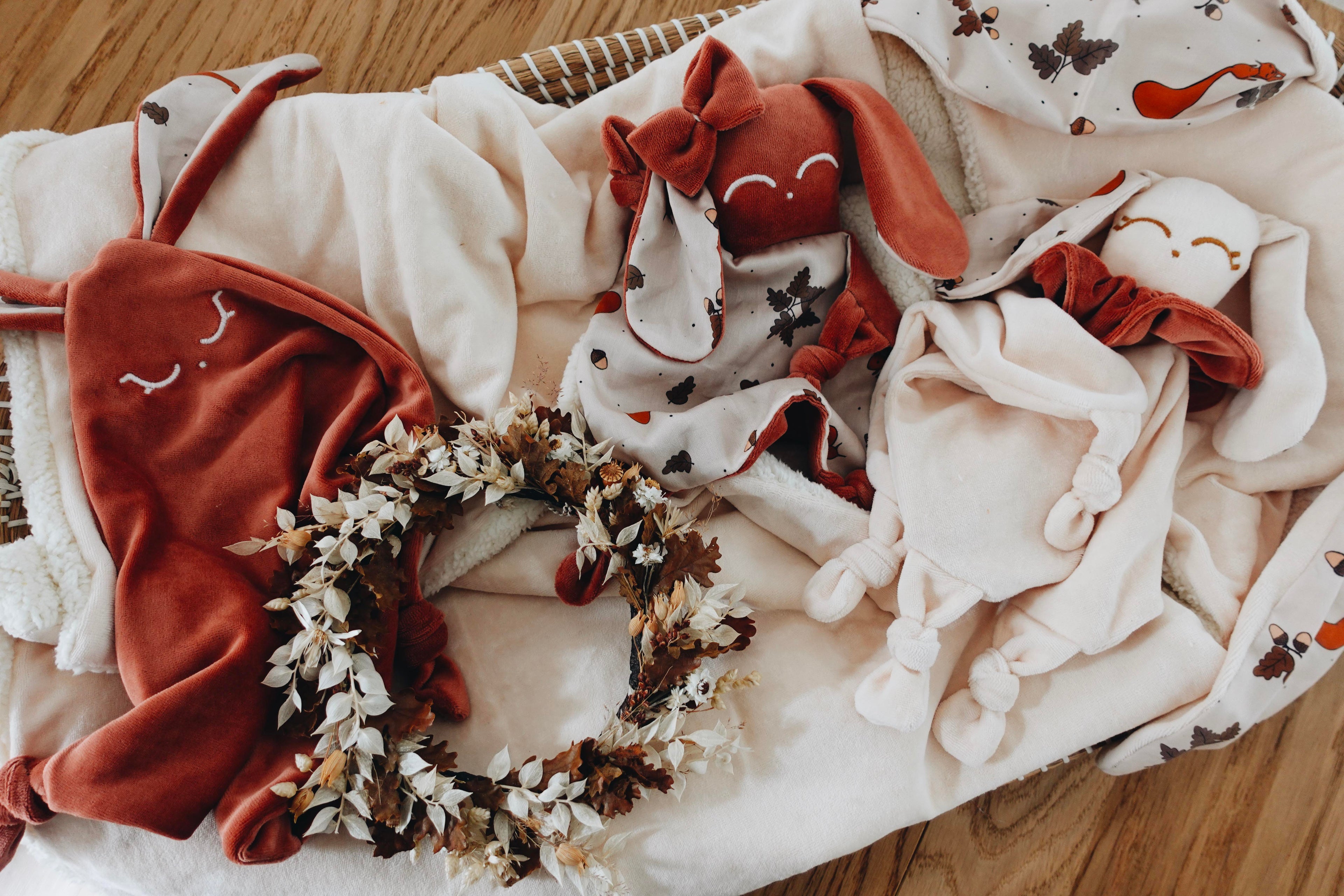 PROTOTYPE - Doudou Velours Câlin Noeuds - Ecureuil