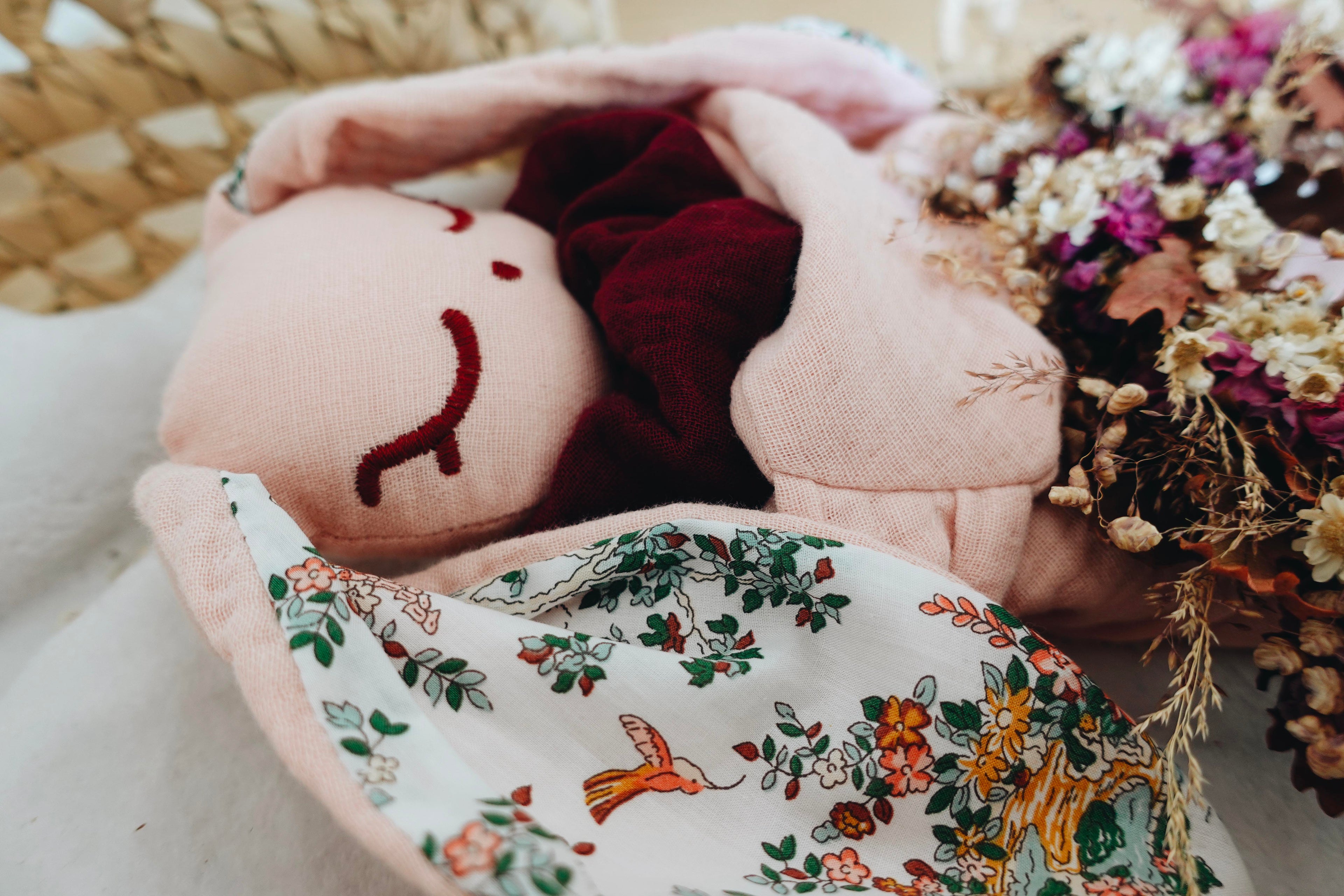 PROTOTYPE - Doudou Lange Câlin Noeuds - Wonderland