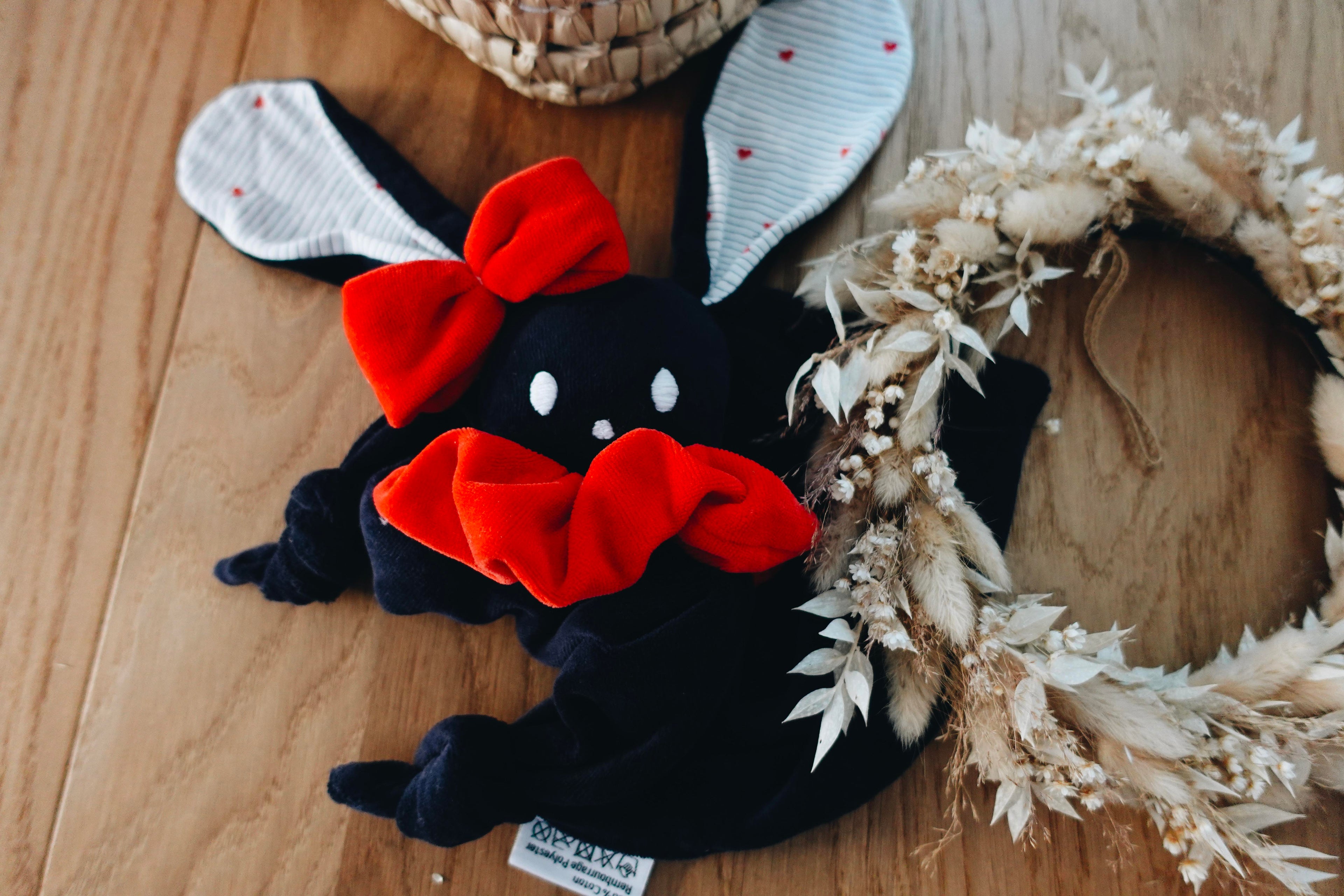 PROTOTYPE - Doudou Velours Gaufrette - France