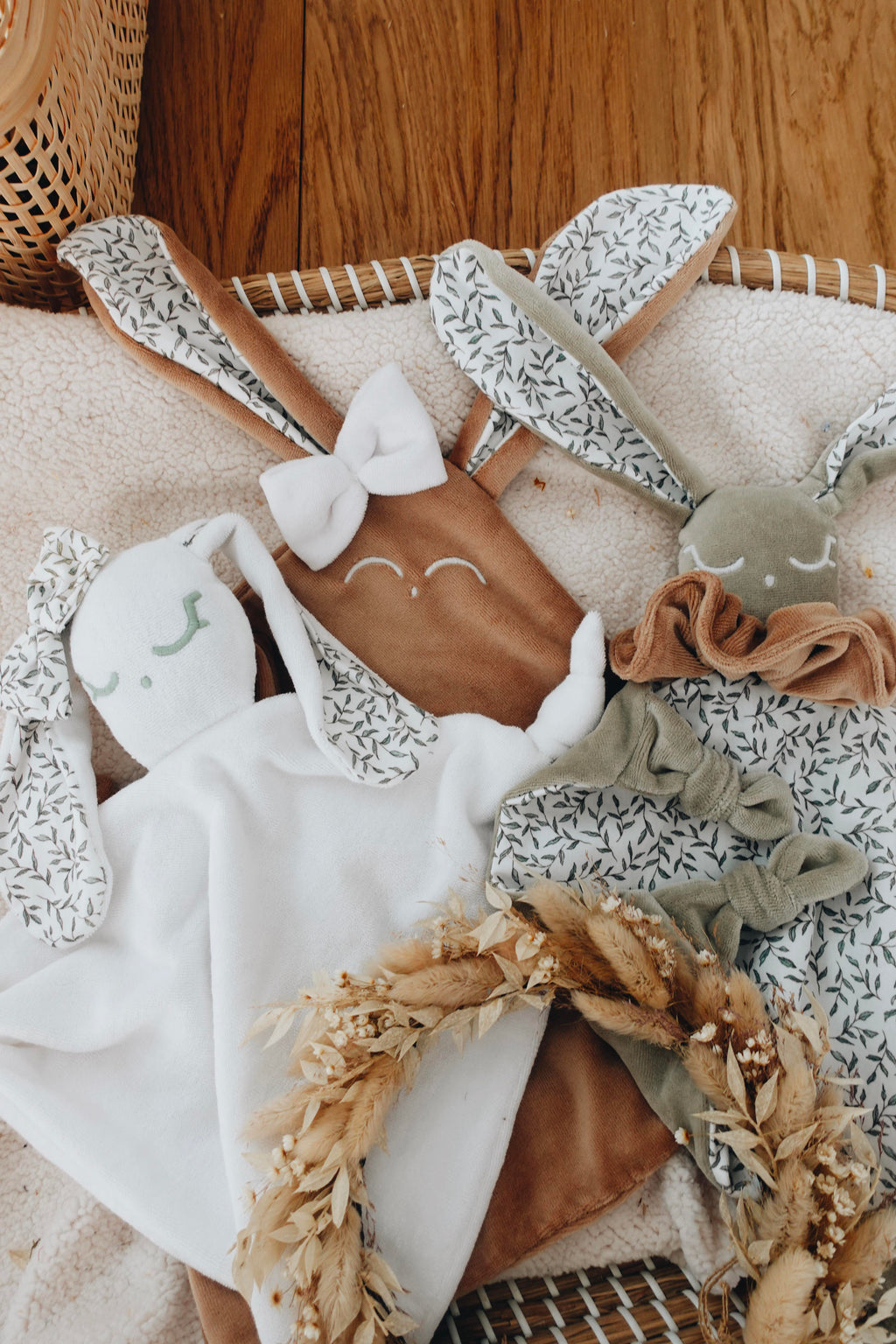 PROTOTYPE - Doudou Éponge Gaufrette - Green Leaves