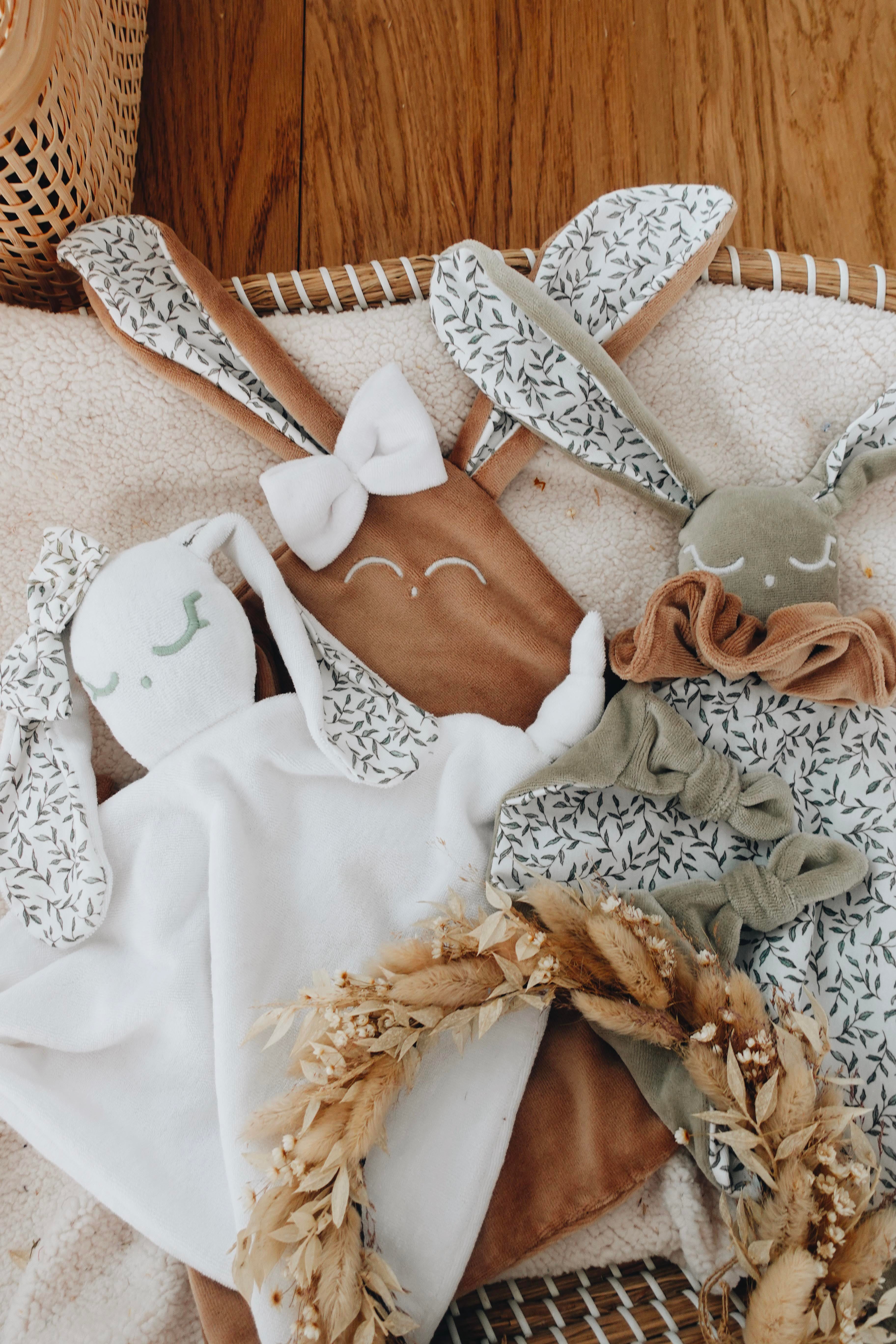 PROTOTYPE - Doudou Éponge Gaufrette - Green Leaves
