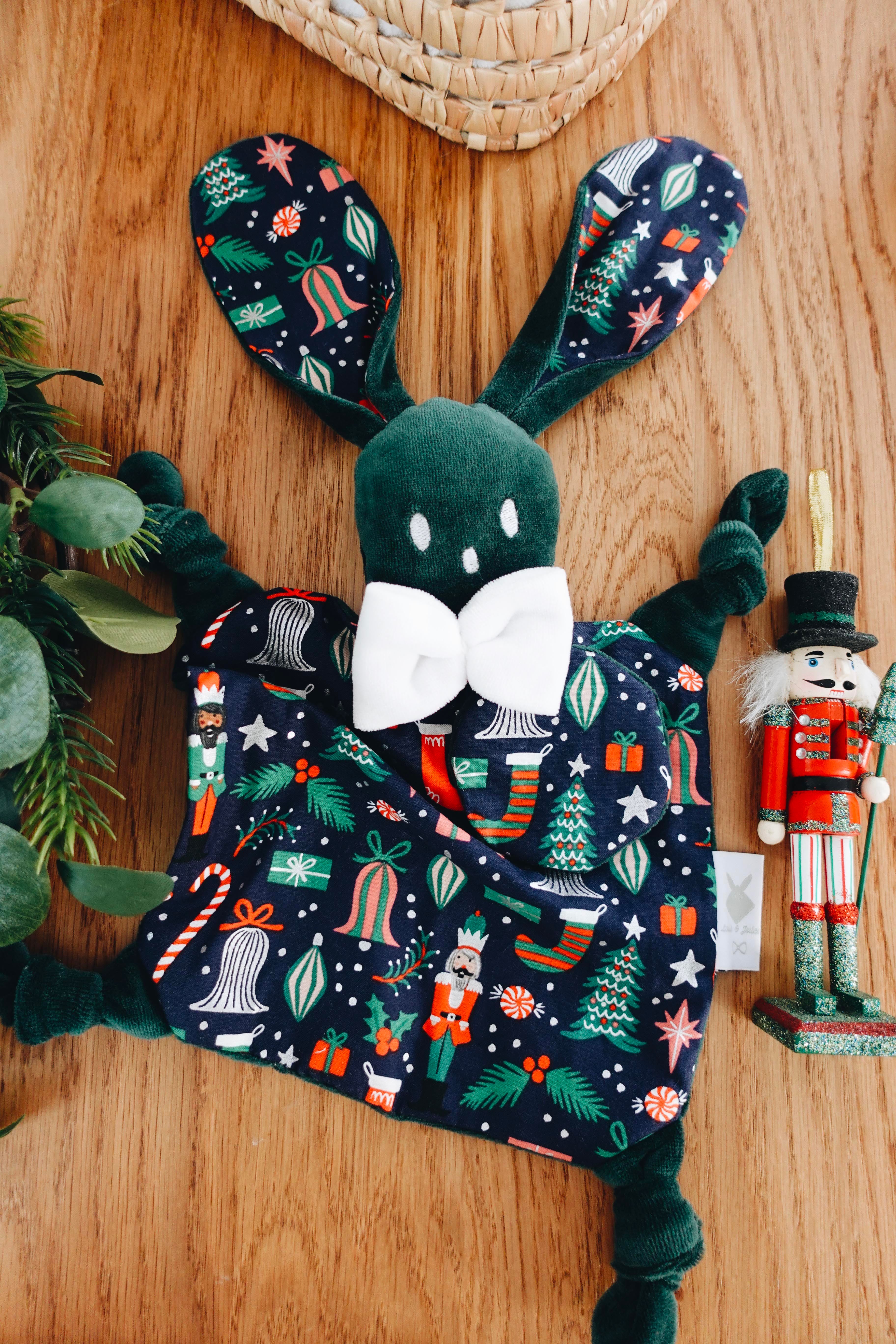 PROTOTYPE - Doudou Velours Chouchou - Jolly Nutcracker