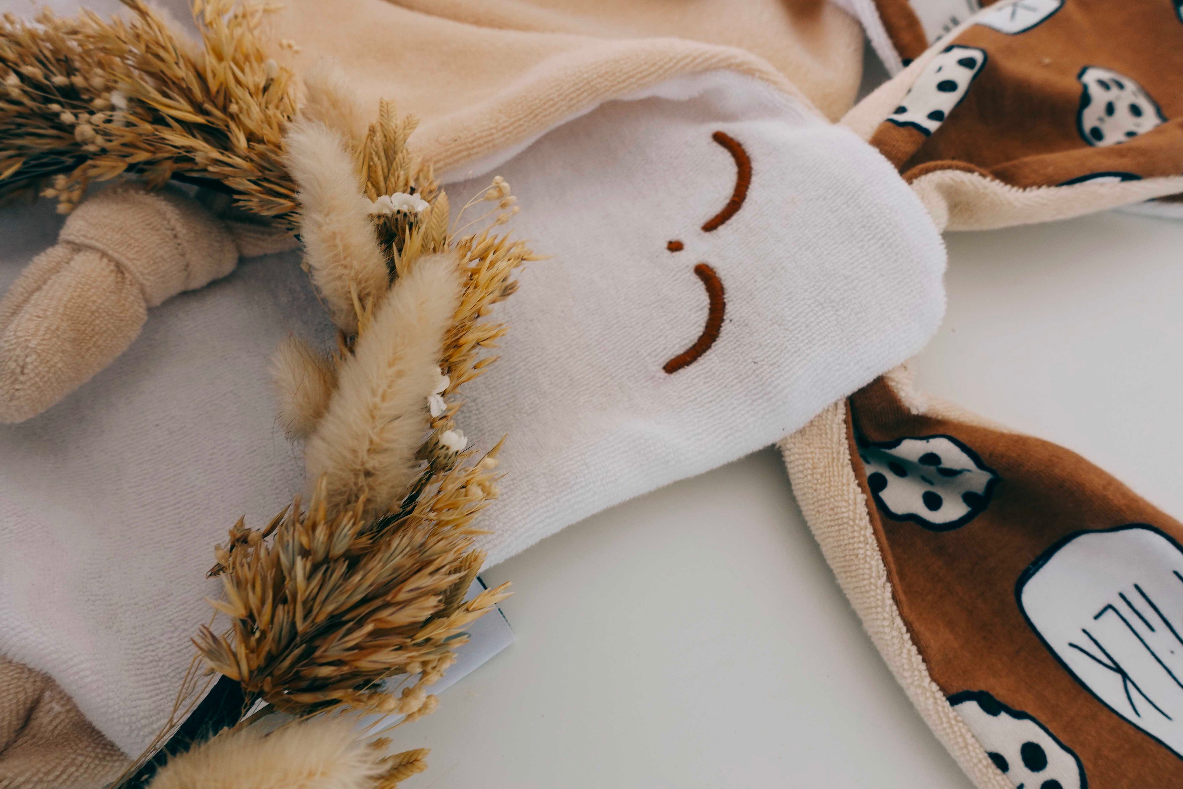 Doudou Eponge Mini Noeuds - Milk and Cookies