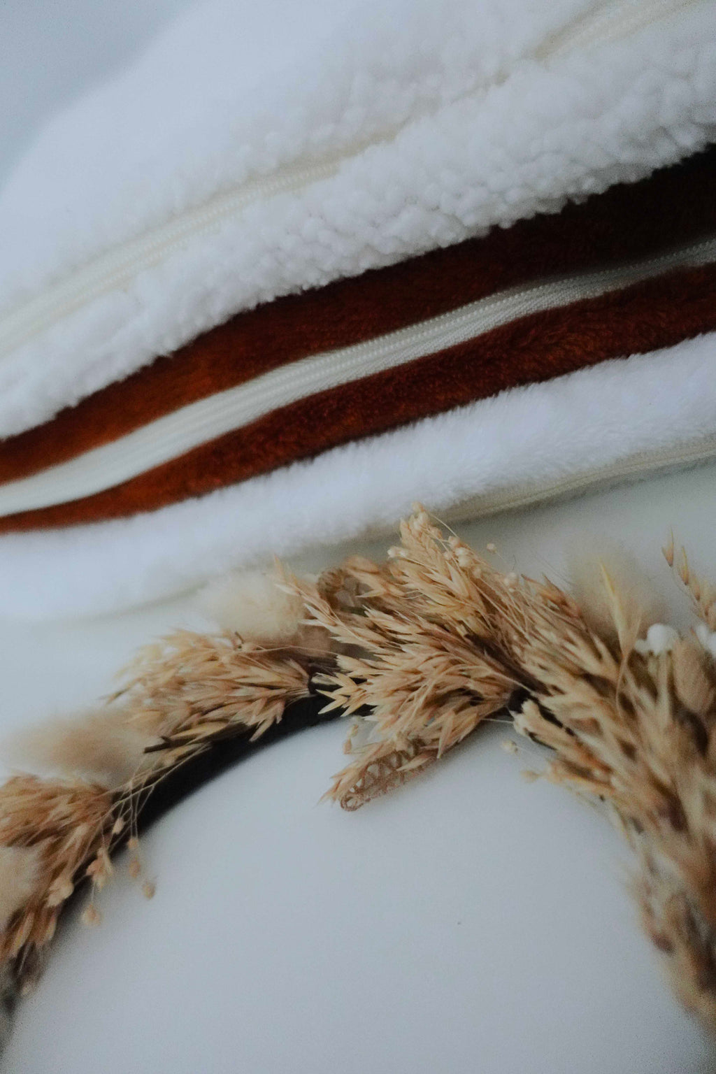 PROTOTYPE - Trousse de toilette Moumoute fine - Lait