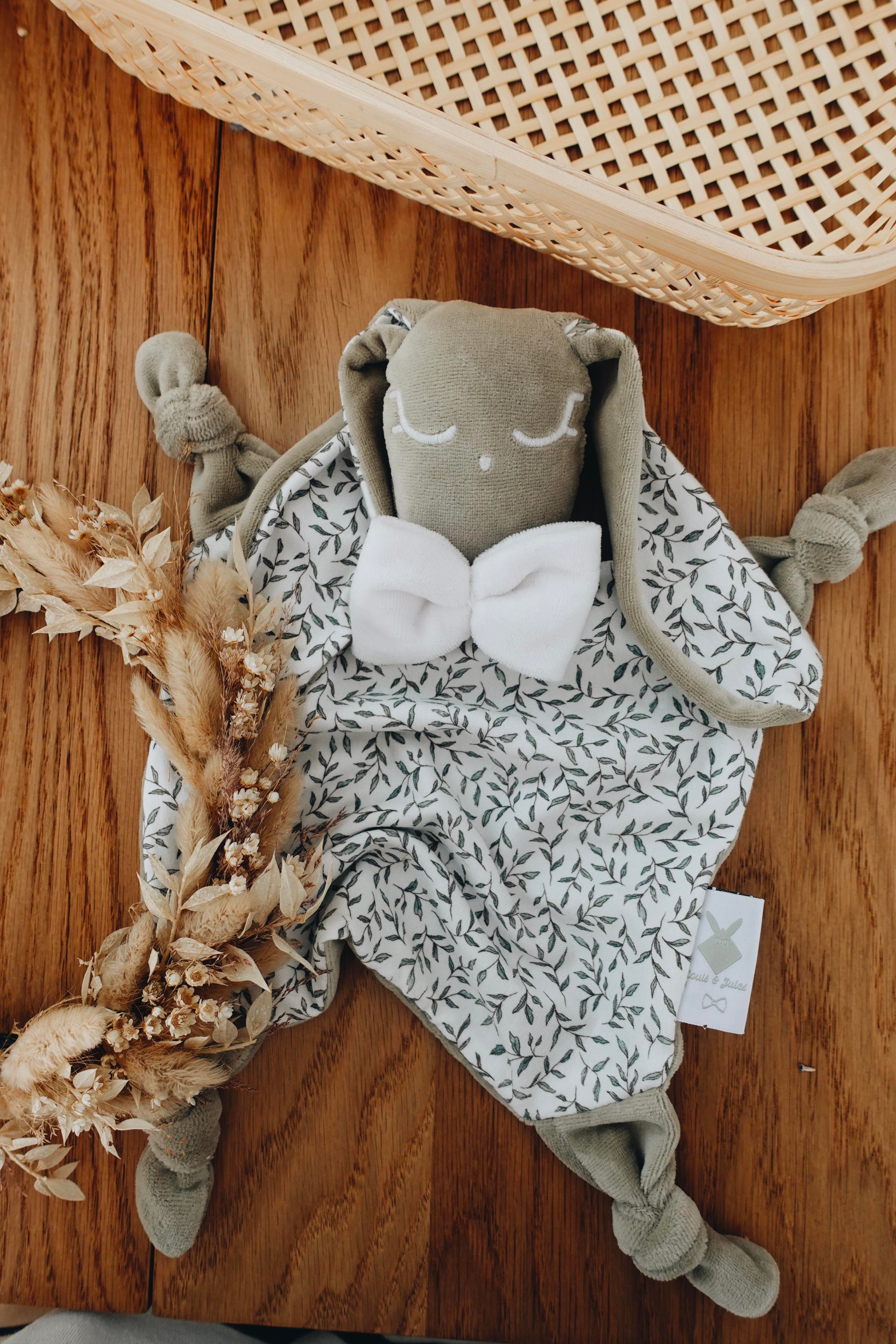 Doudou Velours Chouchou - Green Leaves