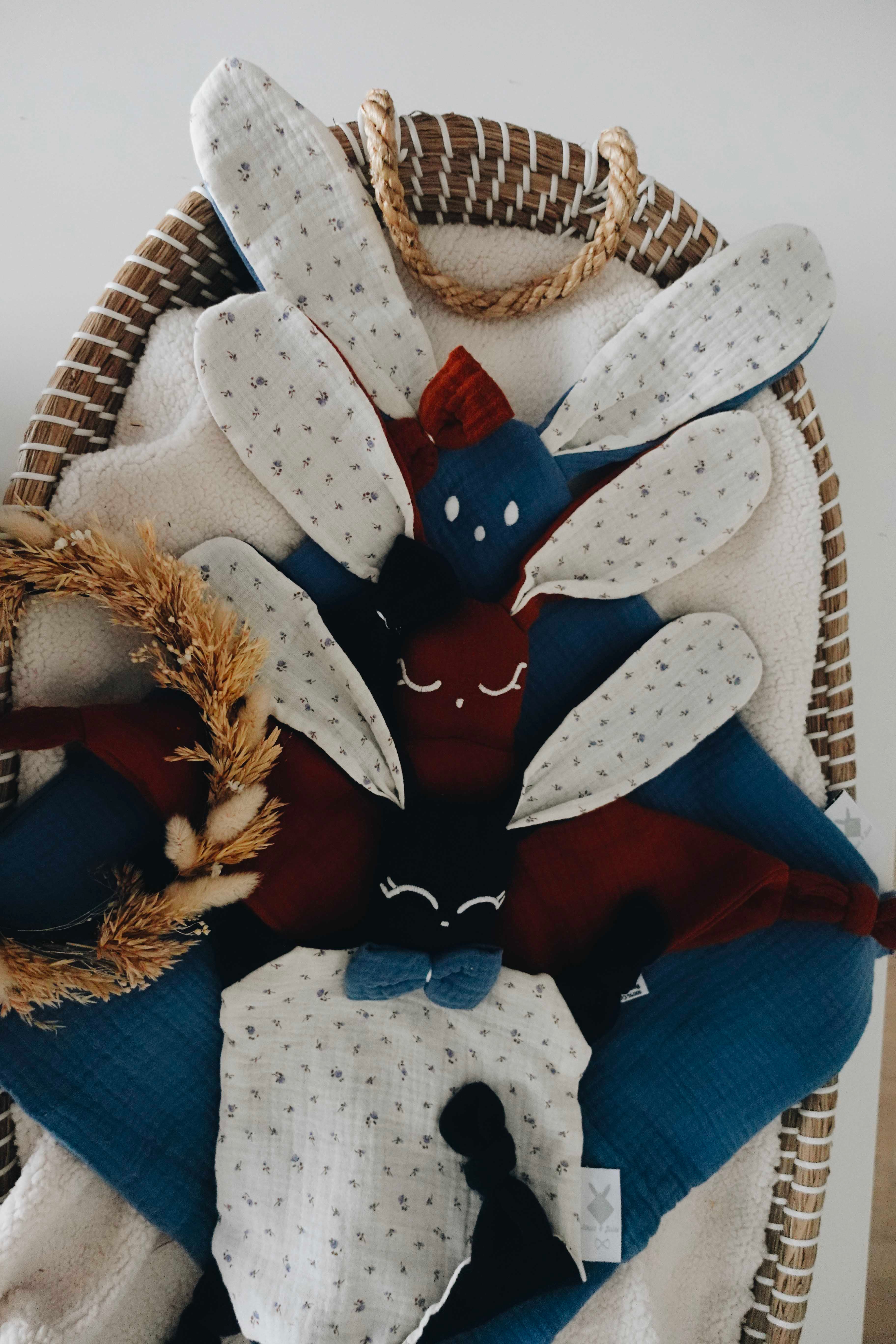 Doudou Lange Chouchou – Blue Leaves