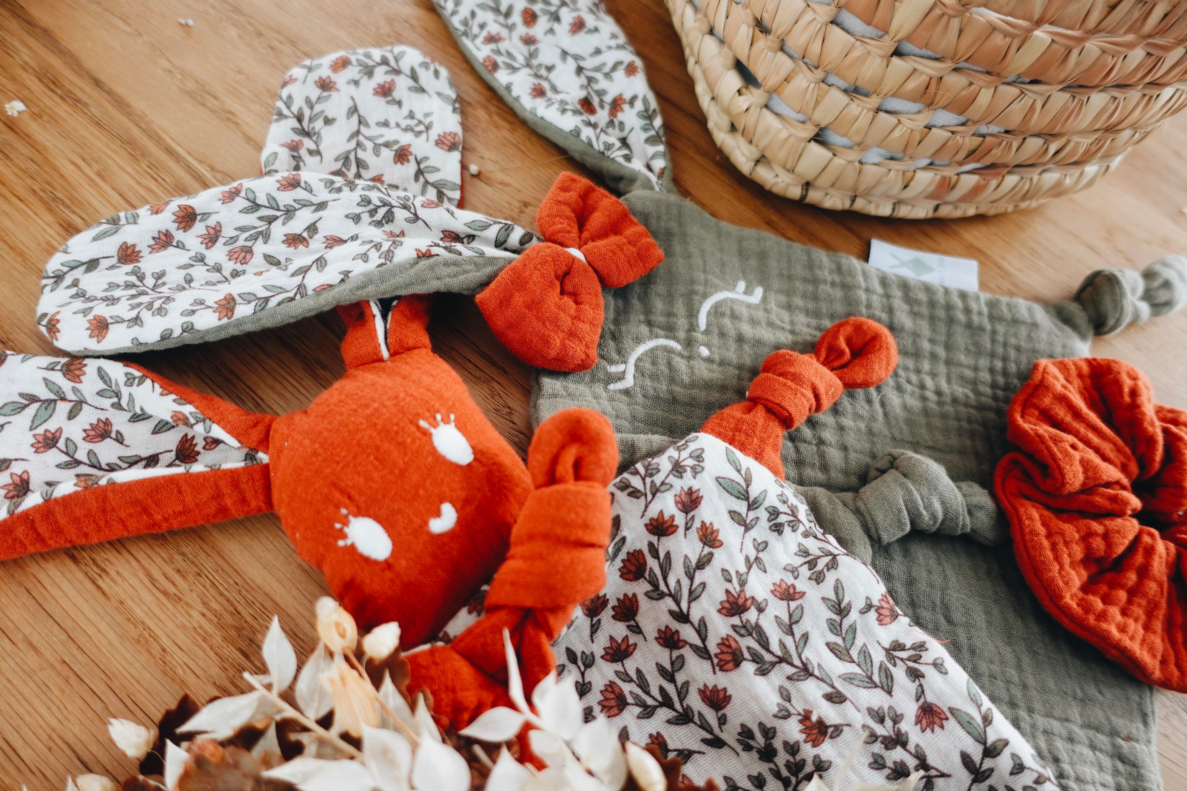 PROTOTYPE - Doudou Lange Chouchou – Terracotta Petals