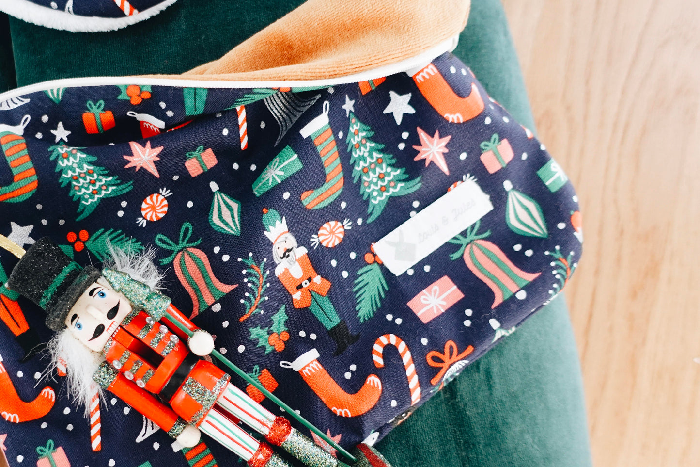 Petite Trousse - Jolly Nutcracker