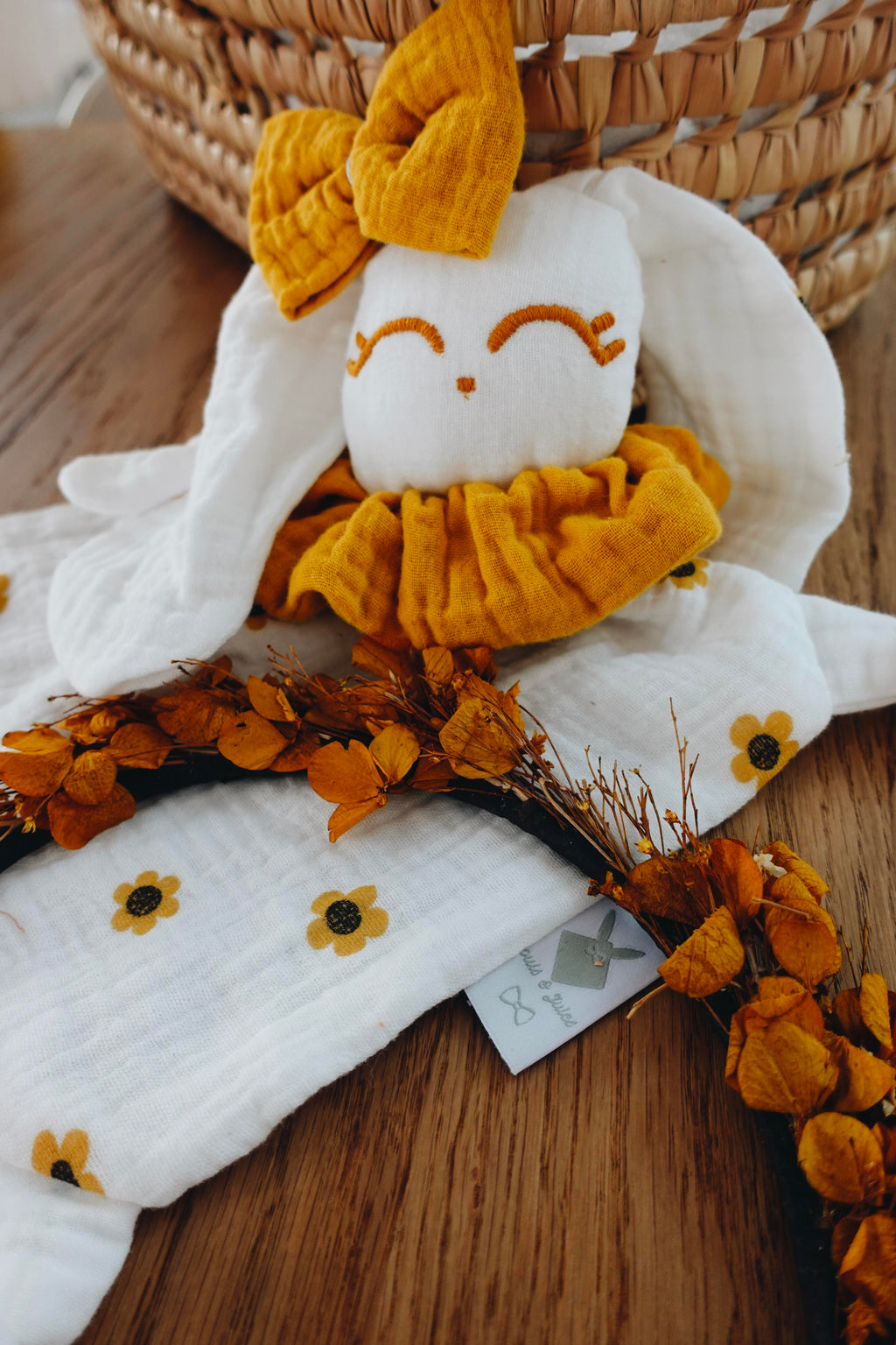 PROTOTYPE - Doudou Lange Chouchou – Yellow Daisies