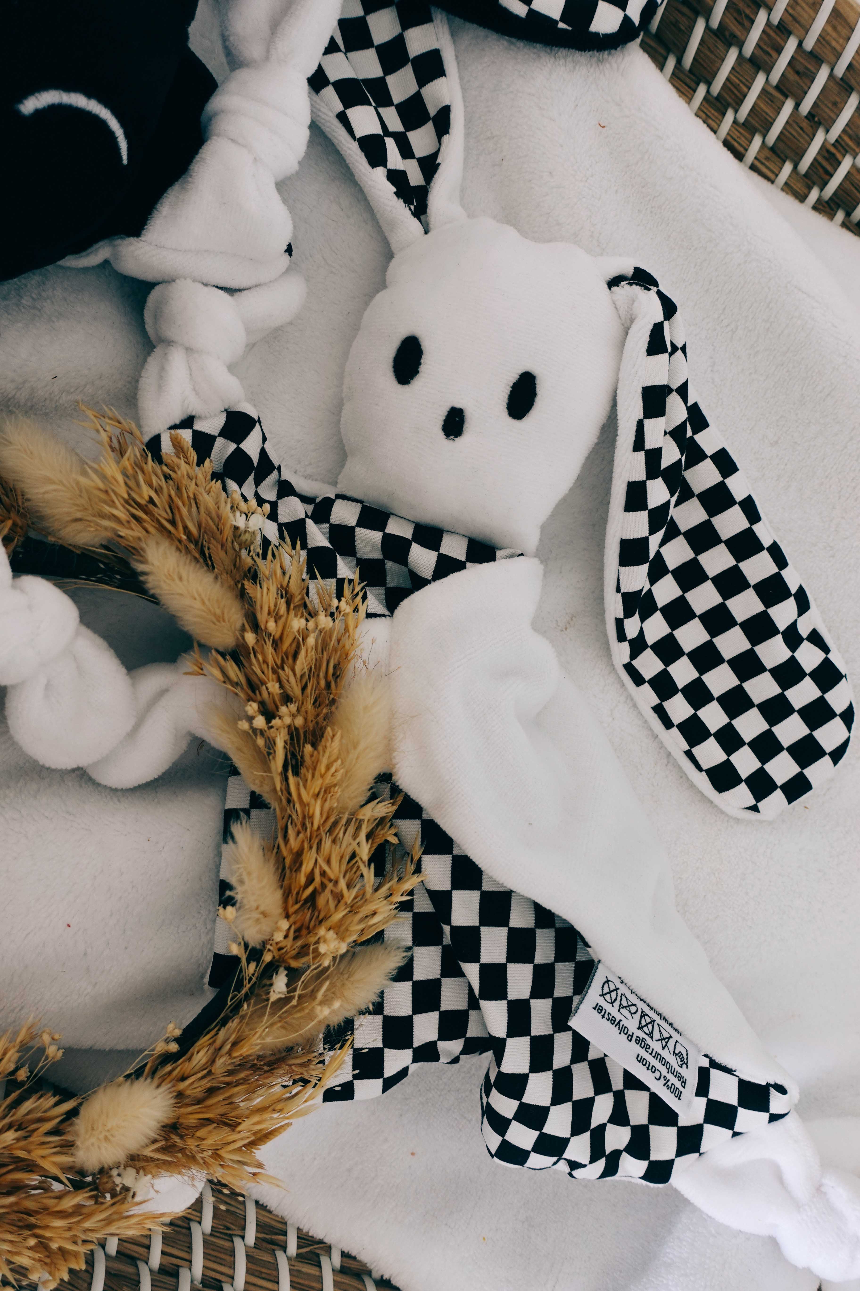 Doudou Velours Chouchou – Chessboard