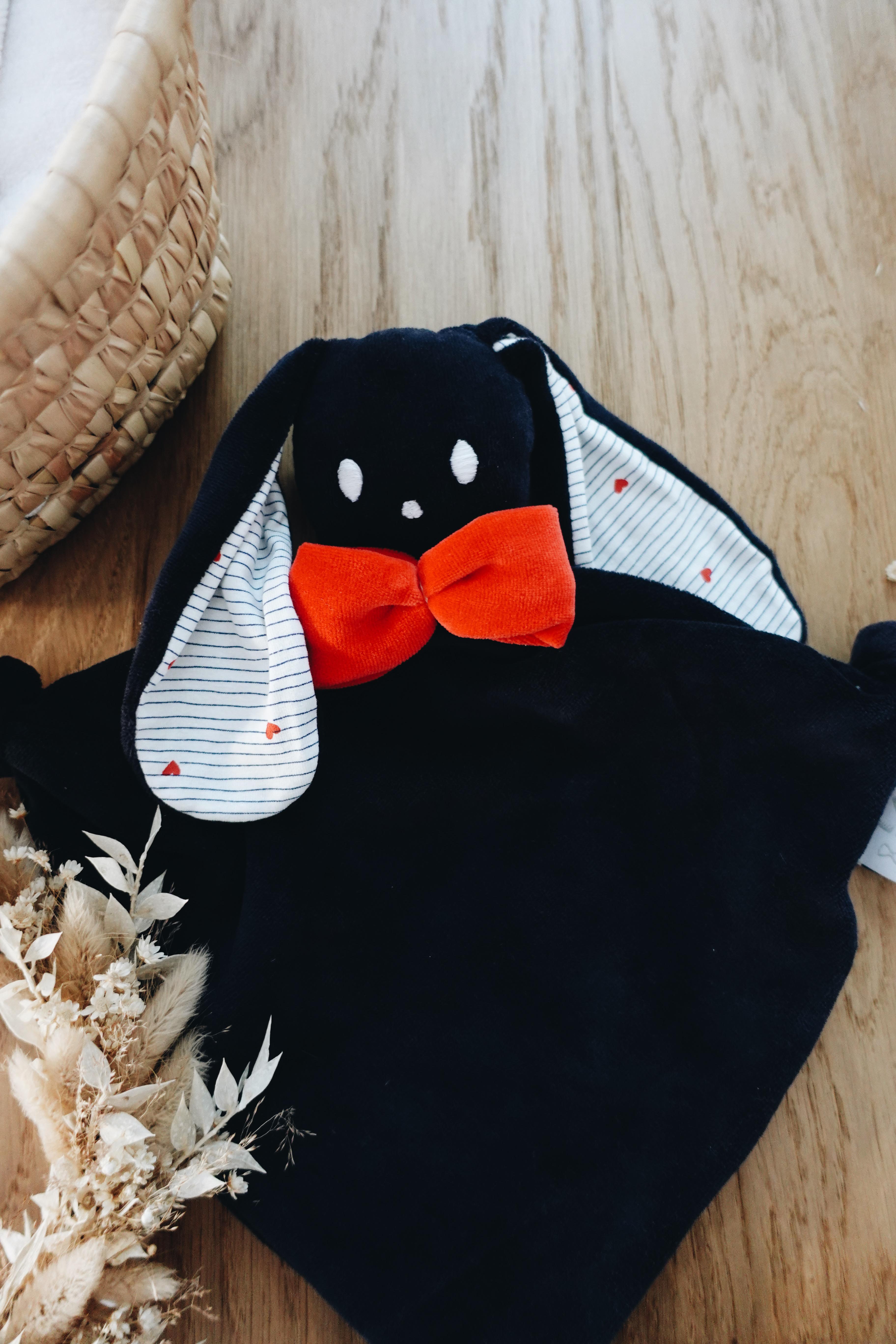 PROTOTYPE - Doudou Velours Gaufrette - France