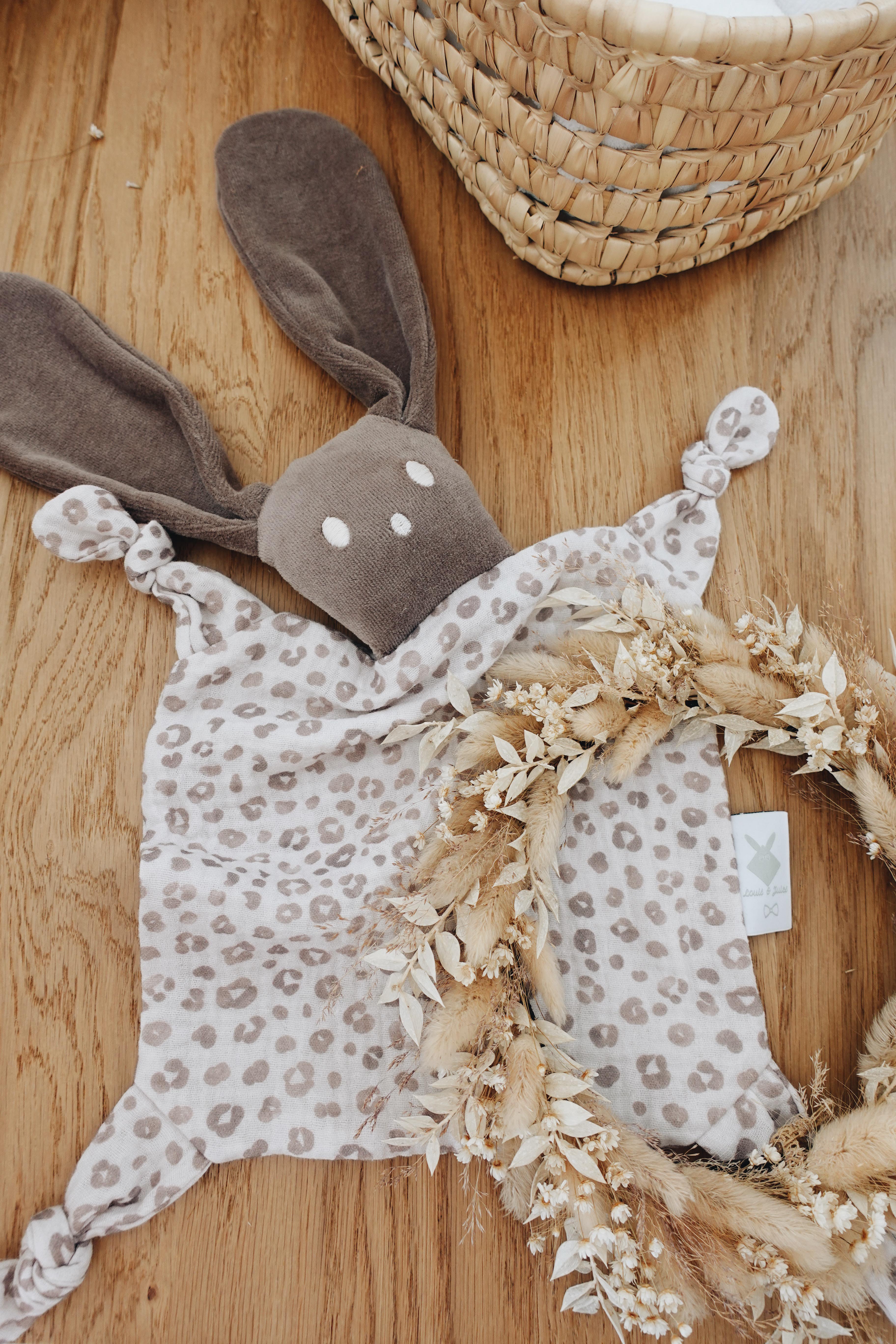 PROTOTYPE - Doudou Mousseline Leo Baby