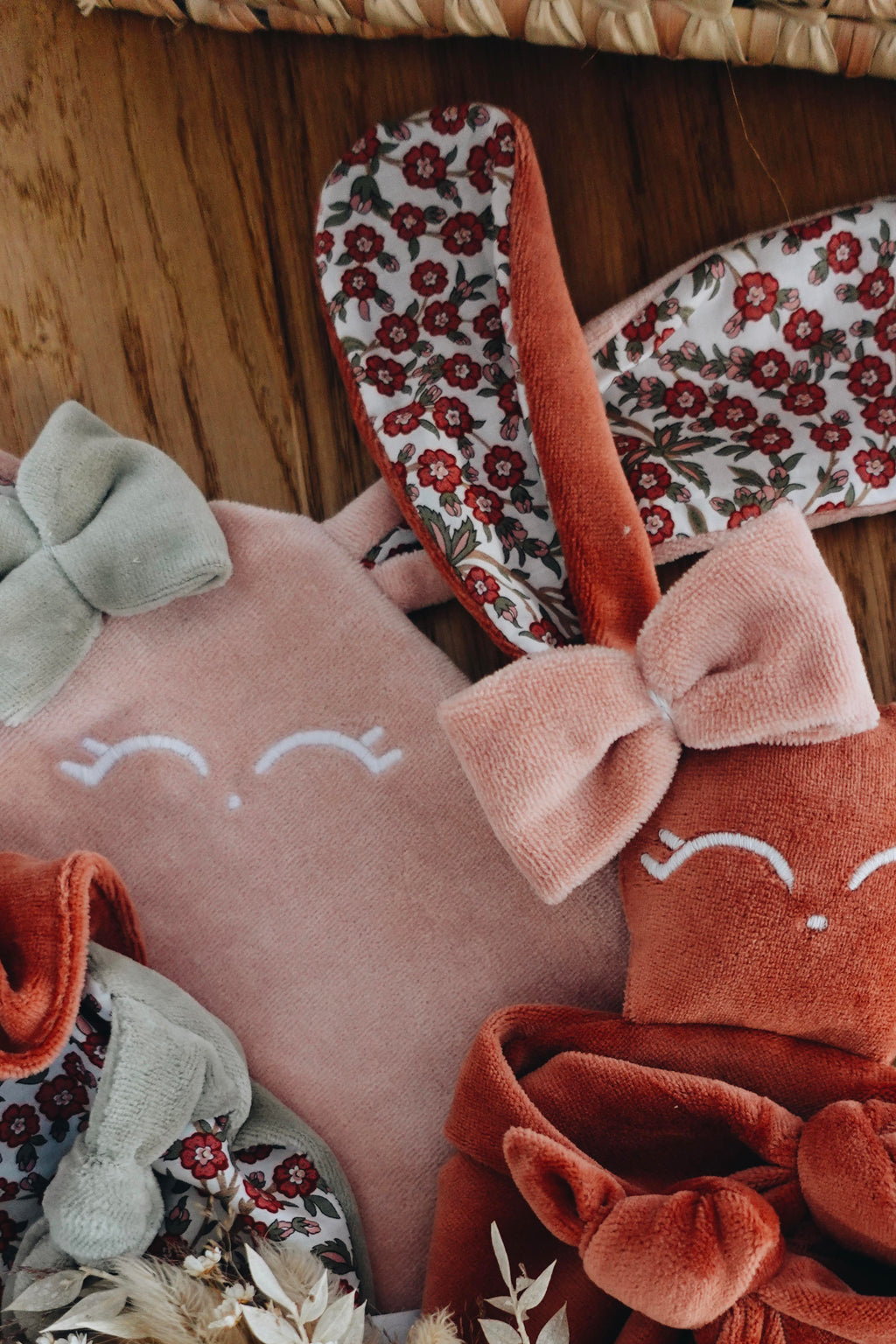 Doudou Velours Mini Noeuds - Empress Brique
