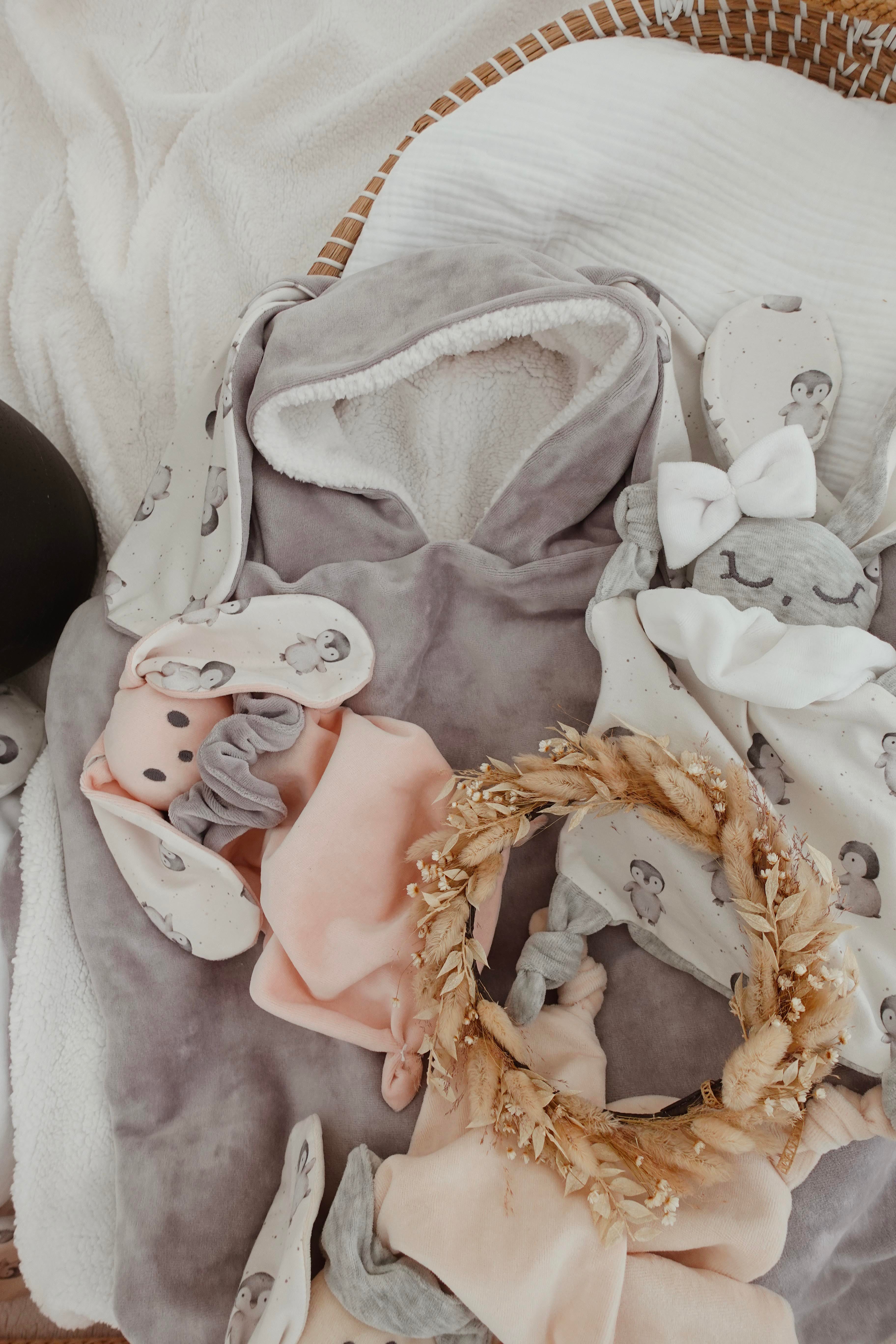 Doudou Velours Câlin Noeuds - Pinguins