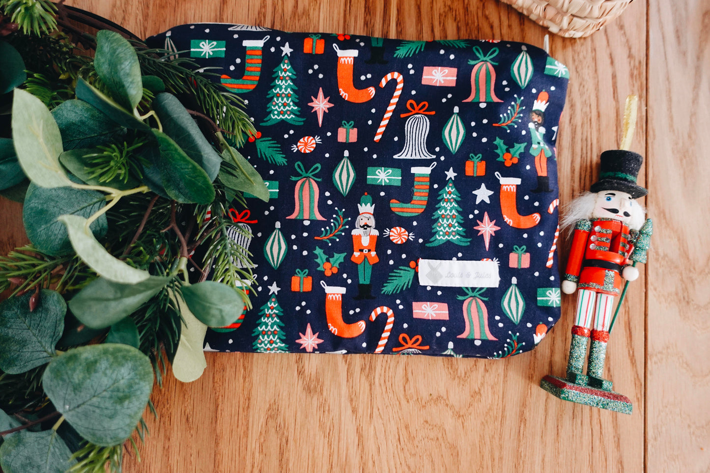Petite Trousse - Jolly Nutcracker