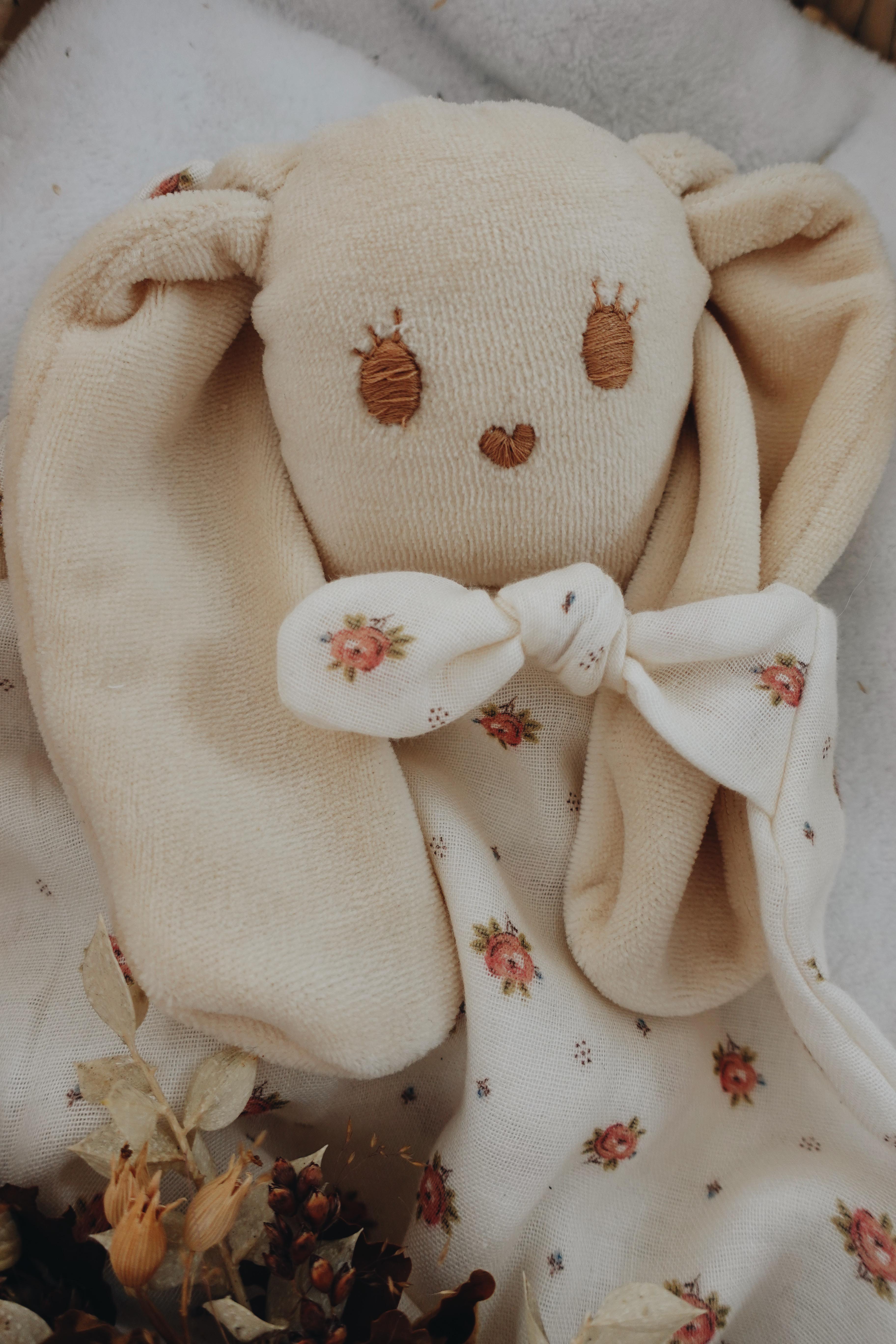 PROTOTYPE - Doudou Mousseline Monceau Rouge