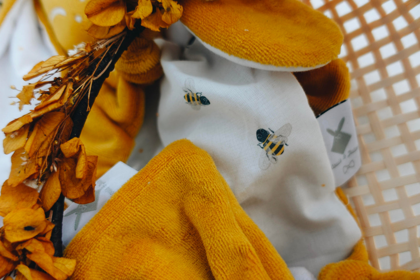 Doudou Velours Chouchou – Abeilles