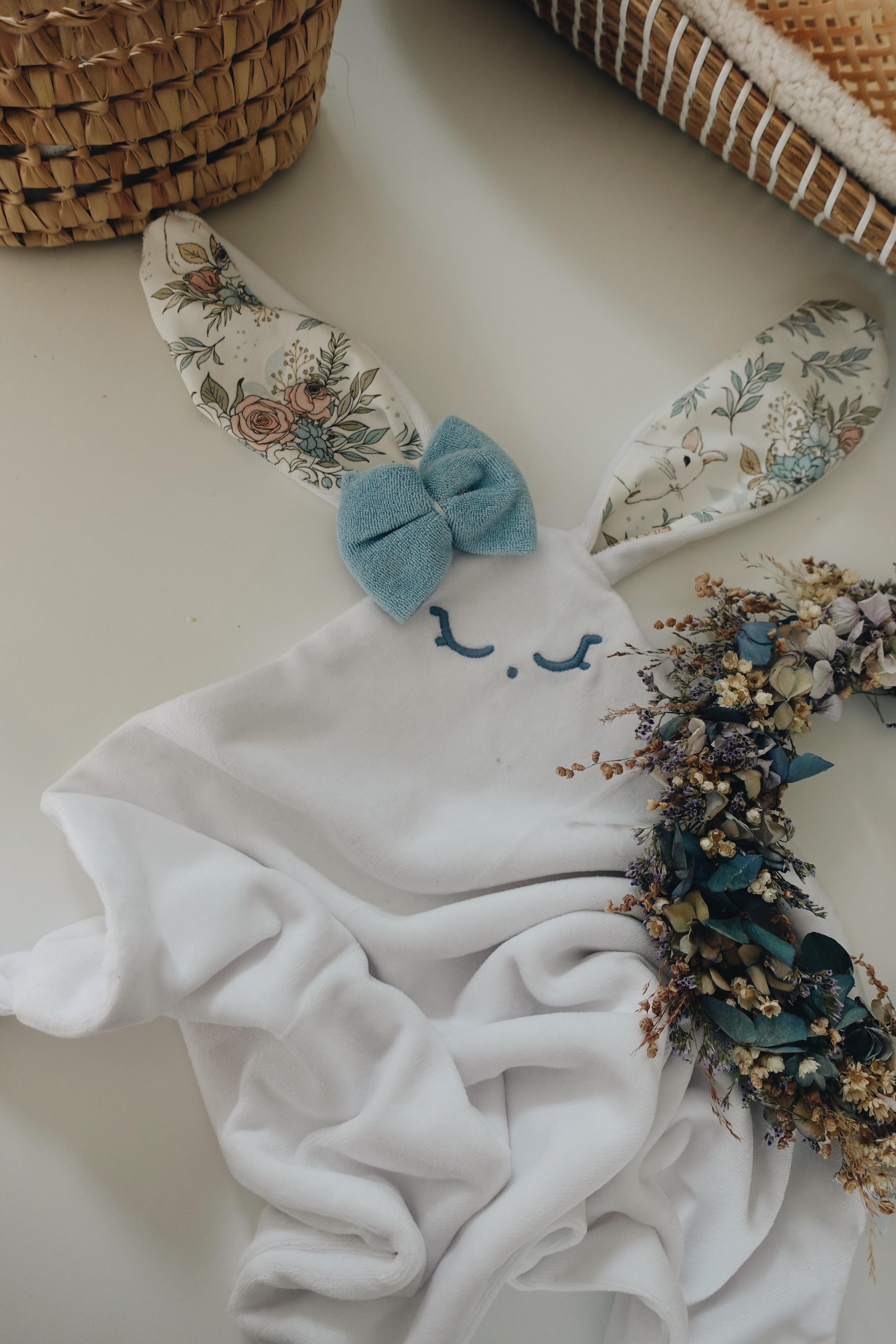 PROTOTYPE - Doudou Velours Cocooning Noeuds - Garden Bunnies