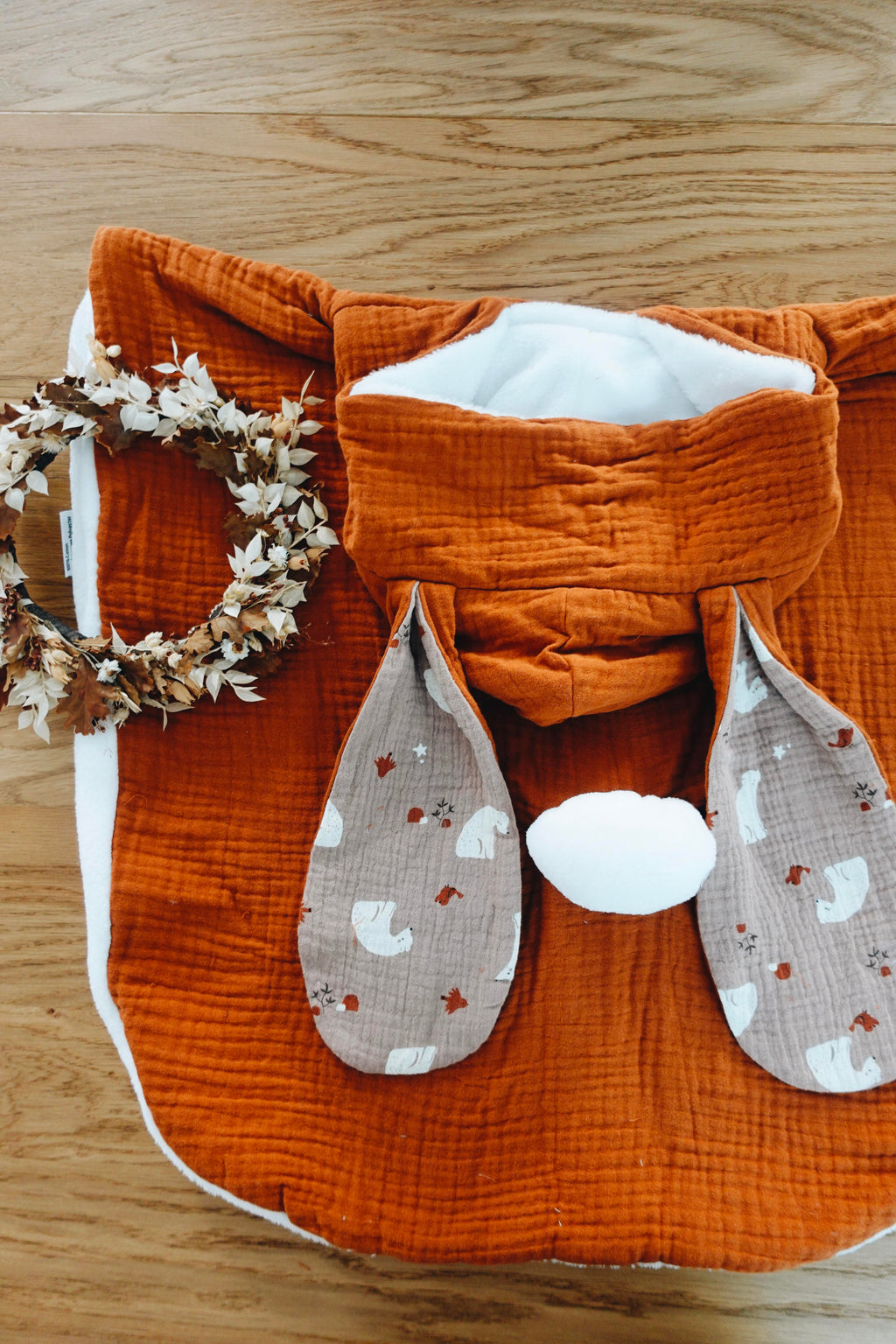 PROTOTYPE - Poncho - Mocha Bears