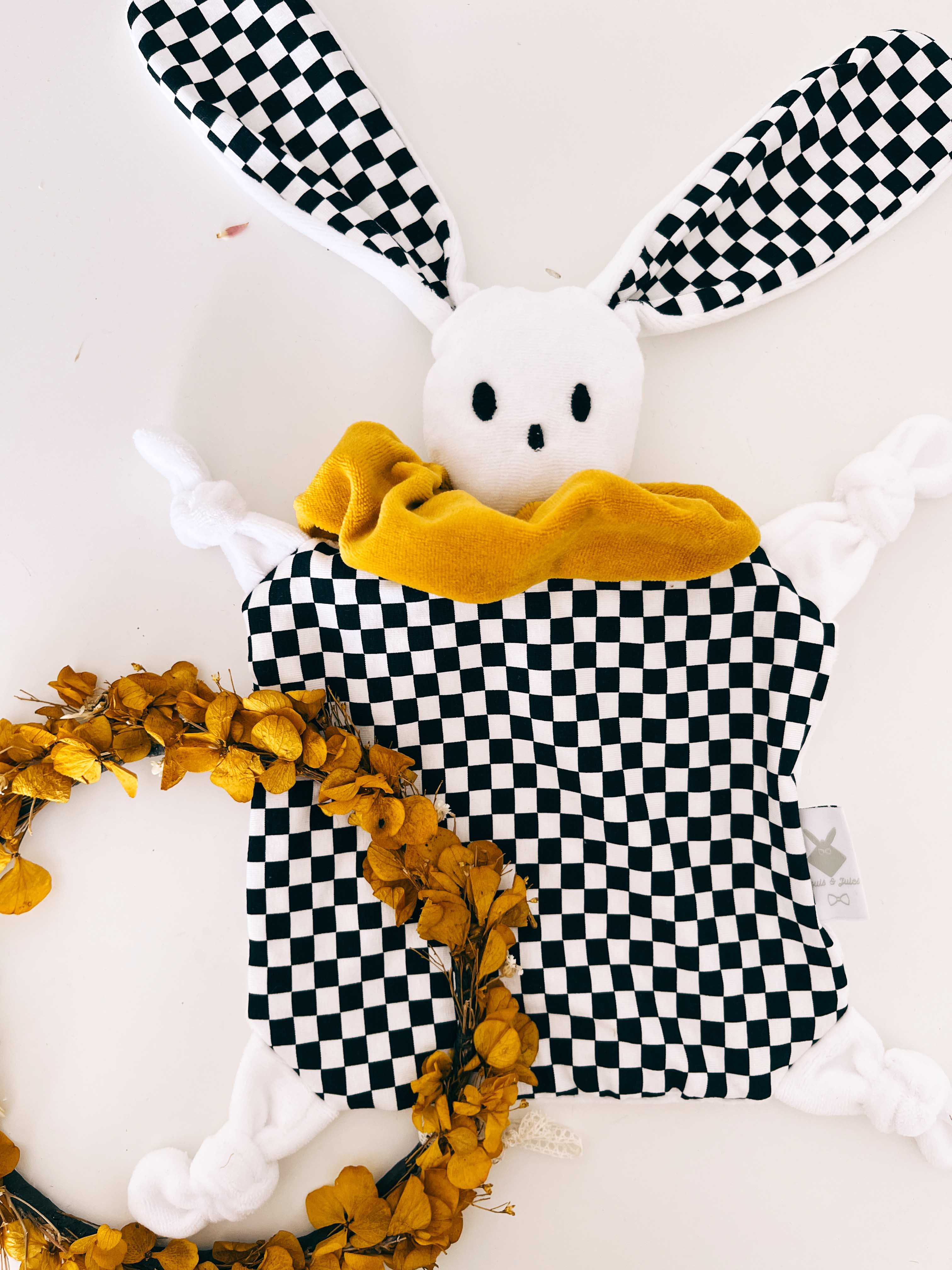 Doudou Velours Chouchou – Chessboard