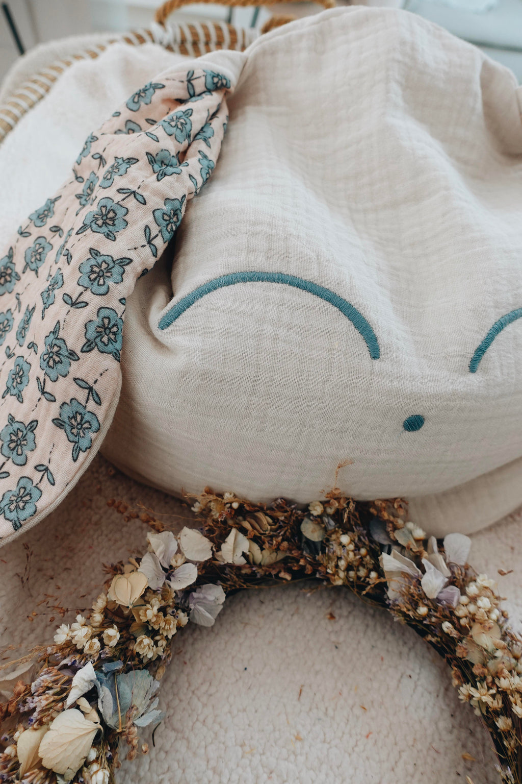 PROTOTYPE - Petit Coussin Lange - Turquoise Petals