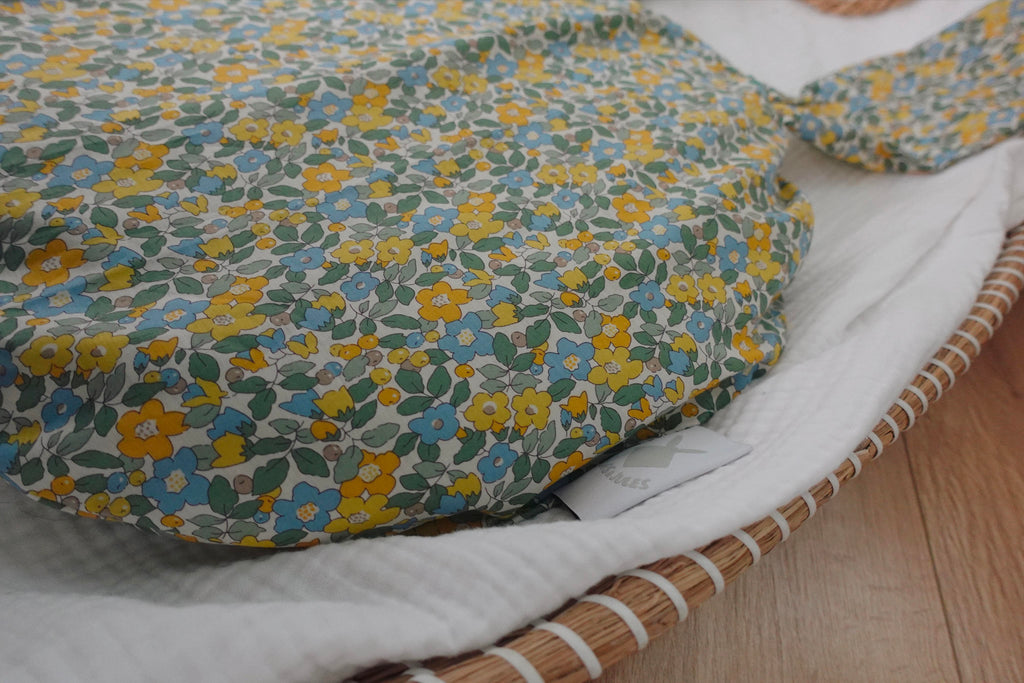 Petit Coussin Pièce unique - Liberty Betsy Yellow