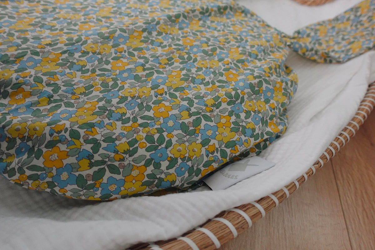Petit Coussin Pièce unique - Liberty Betsy Yellow