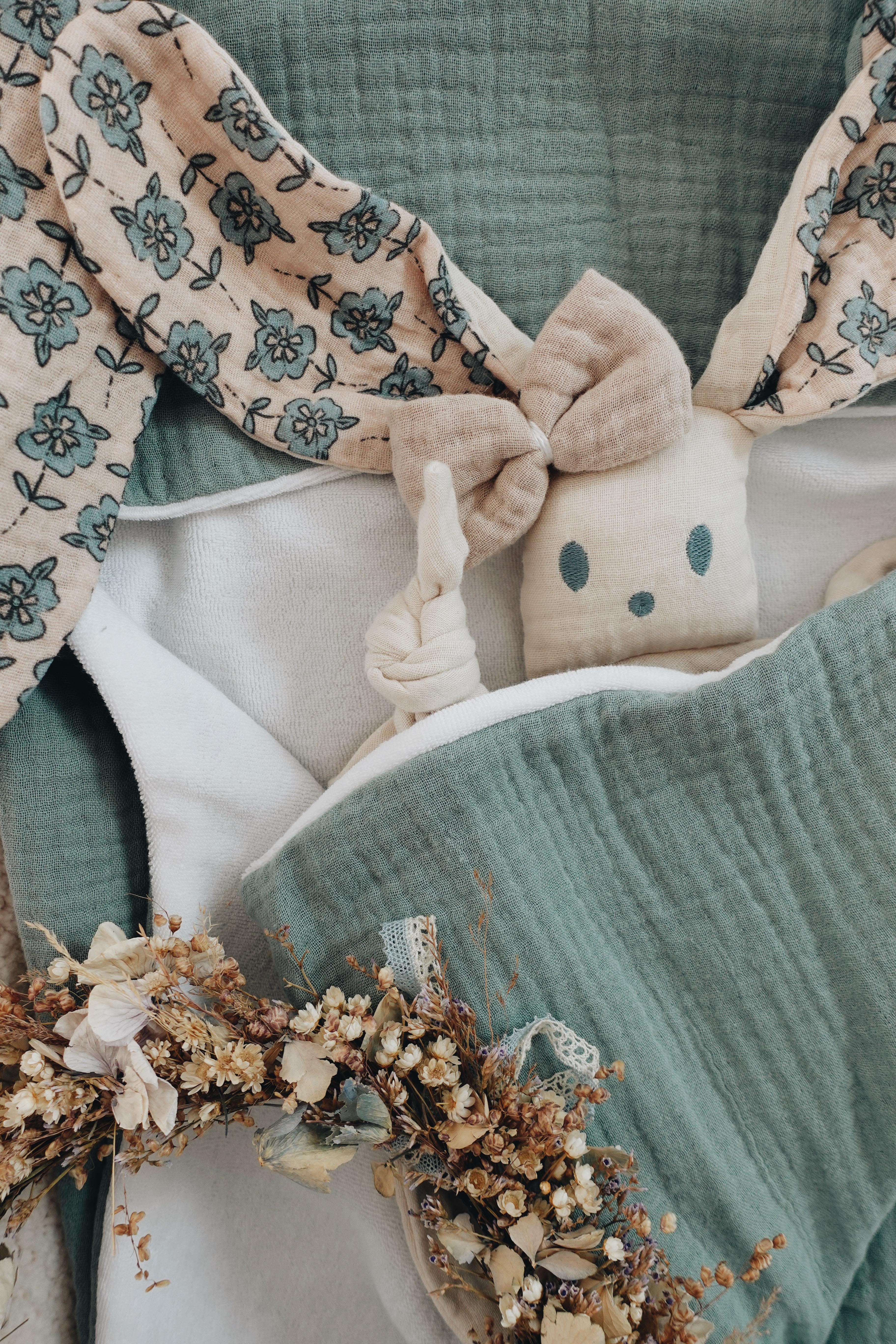 PROTOTYPE - Doudou lange Gaufrette - Turquoise Petals