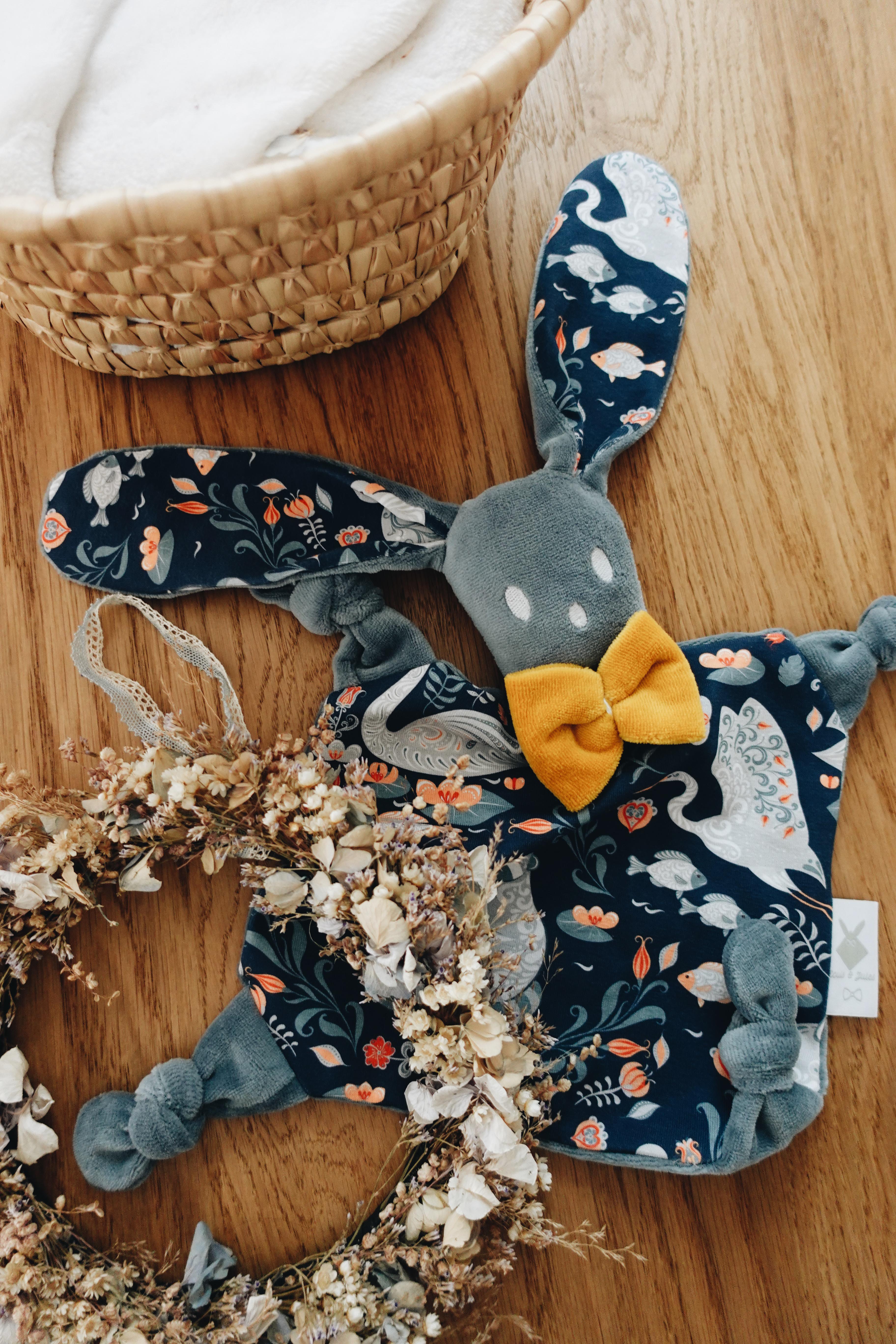 PROTOTYPE - Doudou Velours Chouchou - Lac Magique