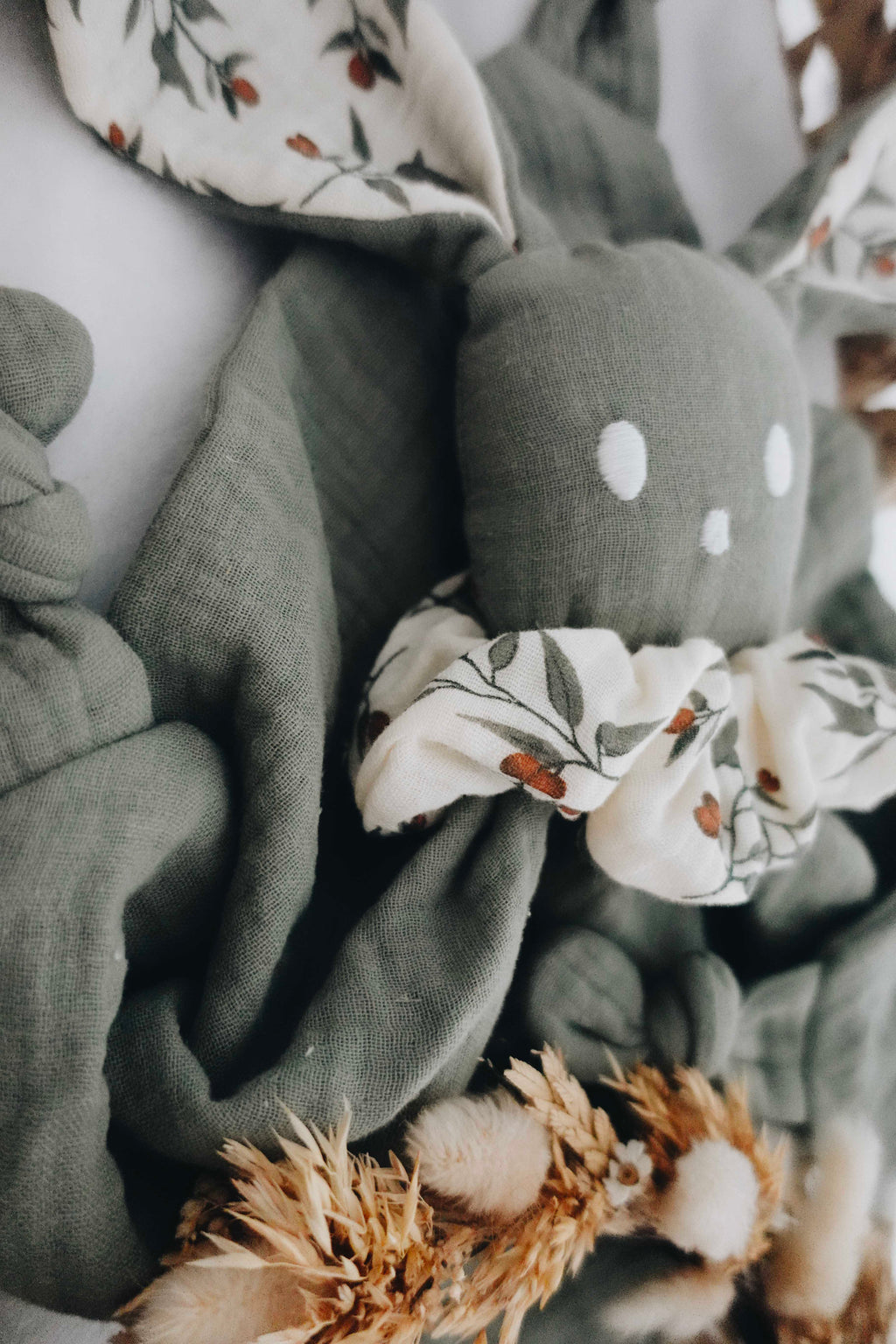 Doudou Lange Câlin Noeuds - Clémentines