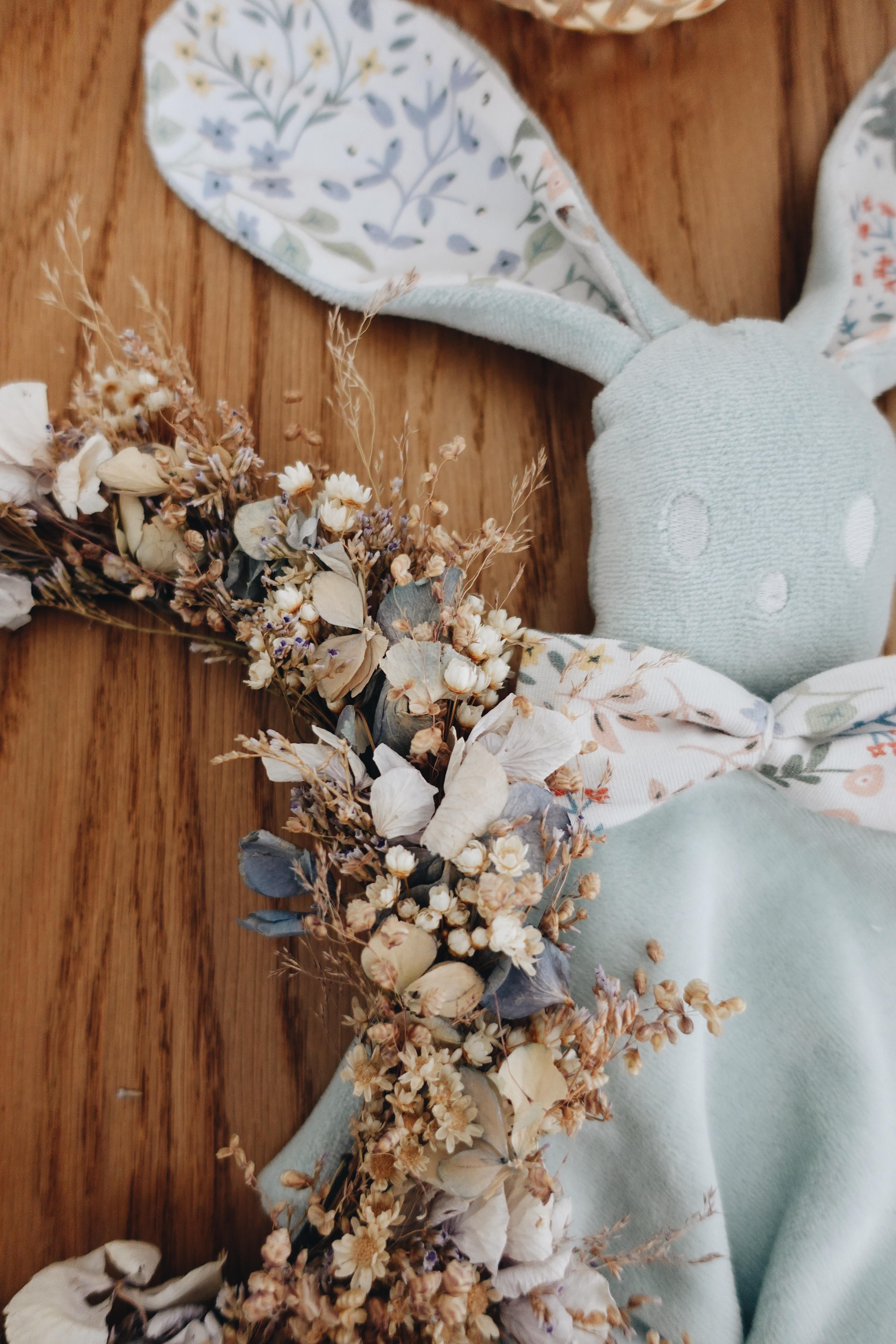 PROTOTYPE - Bébé Doudou Velours - Cottontails Blossom