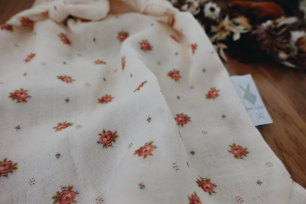 PROTOTYPE - Doudou Mousseline Monceau Rouge