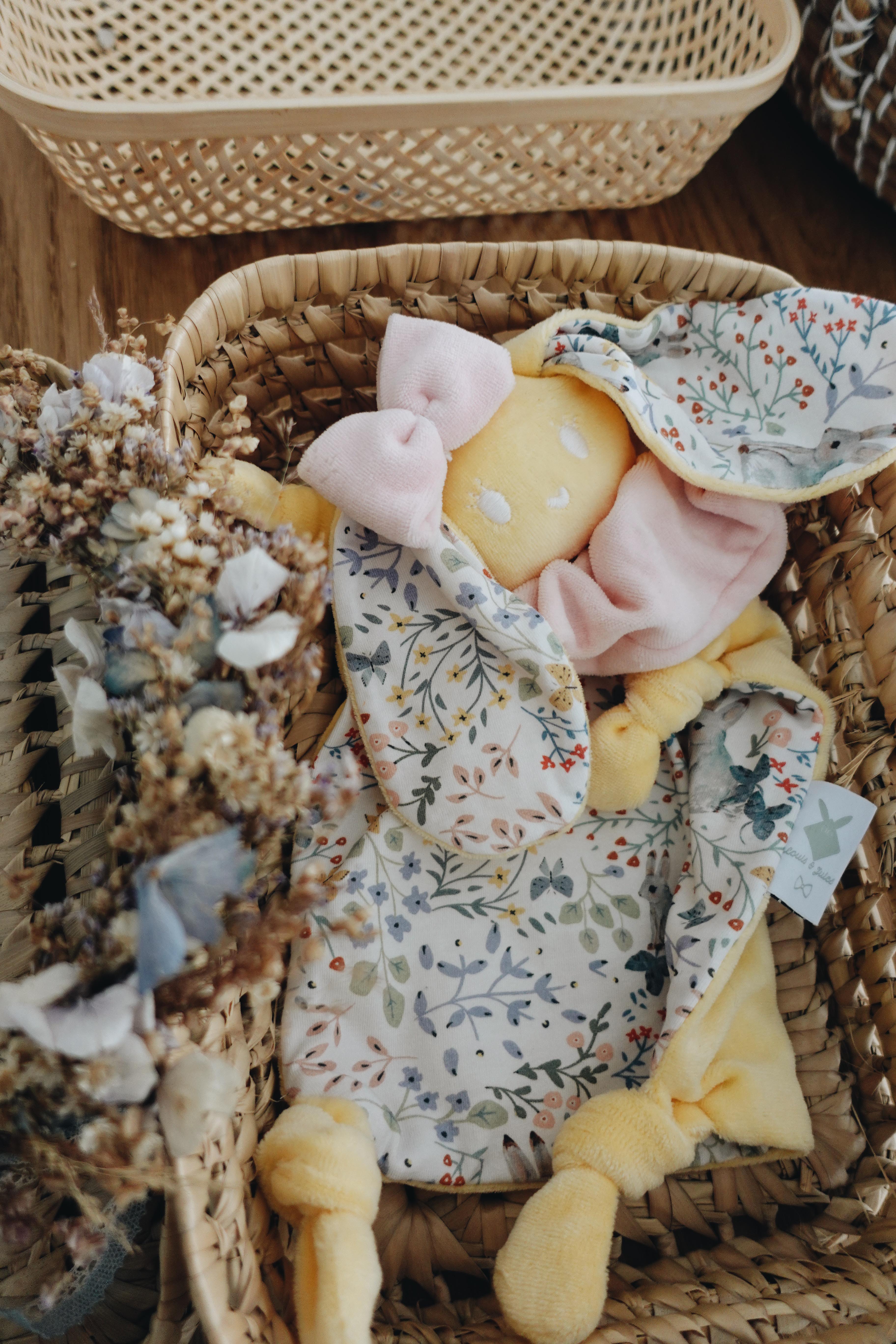 PROTOTYPE - Doudou Velours Chouchou - Cottontails Blossom