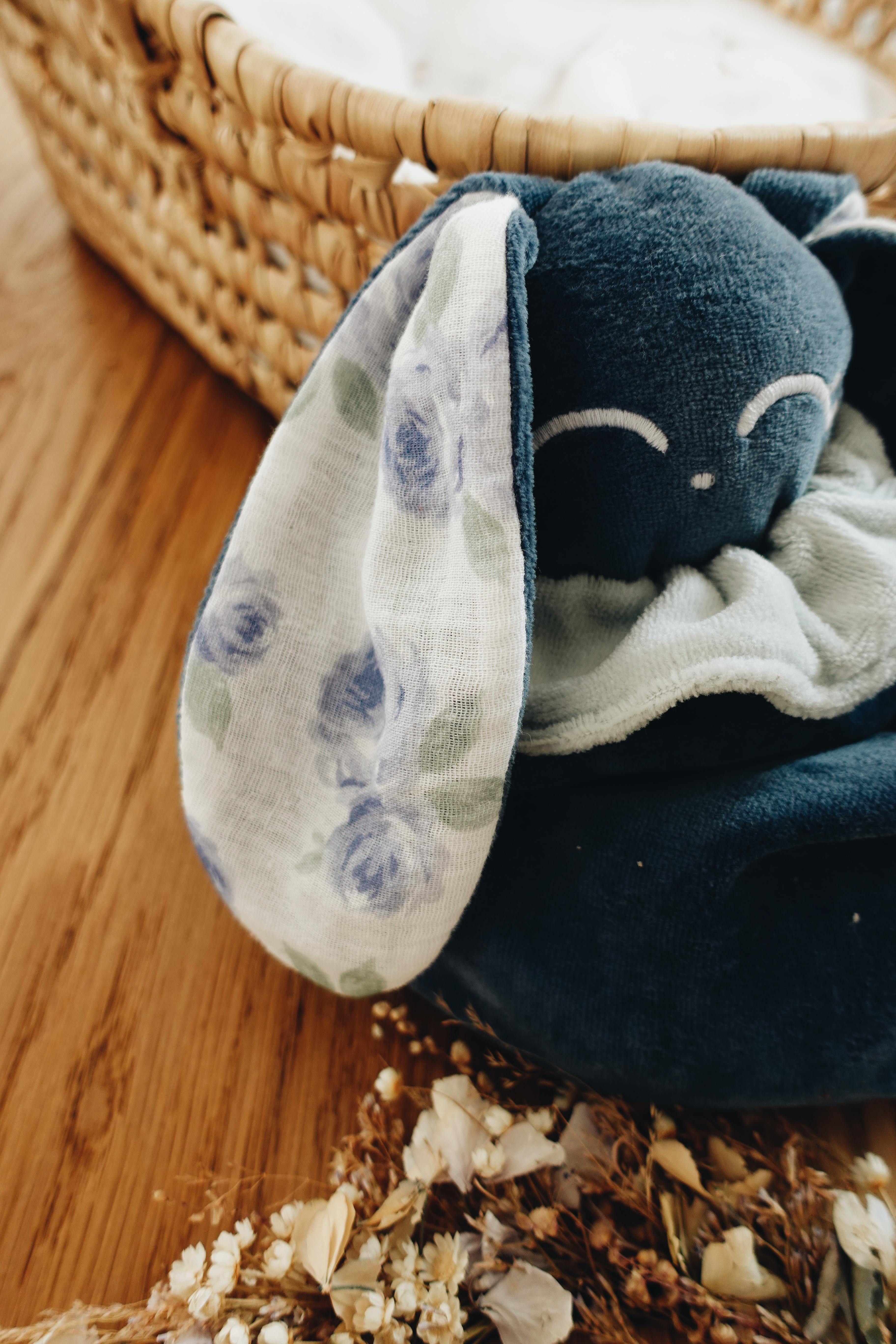 PROTOTYPE - Bouillotte noyaux de cerise velours - Assia