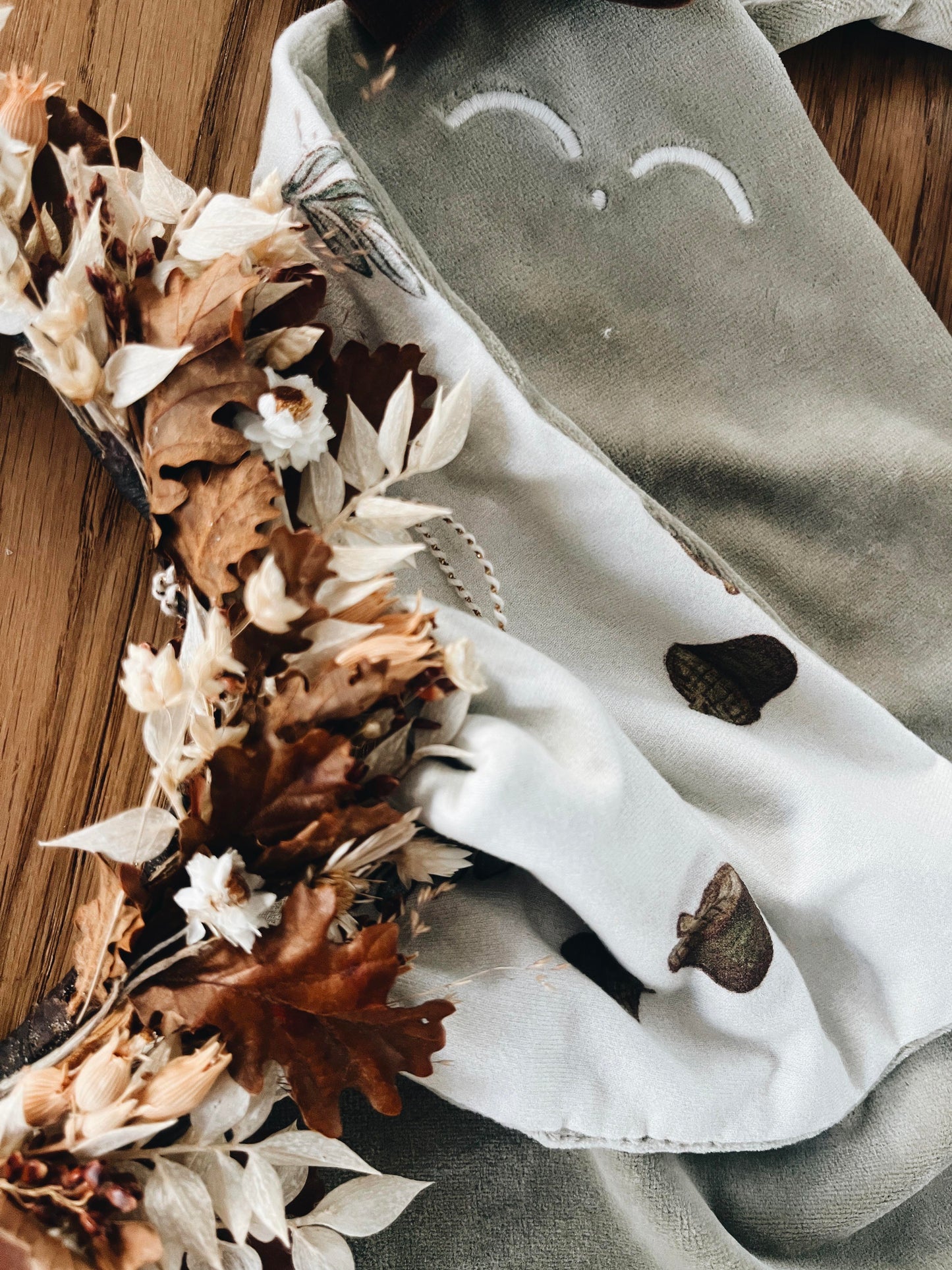 Doudou Velours Classique Noeuds - Acorns and Leaves