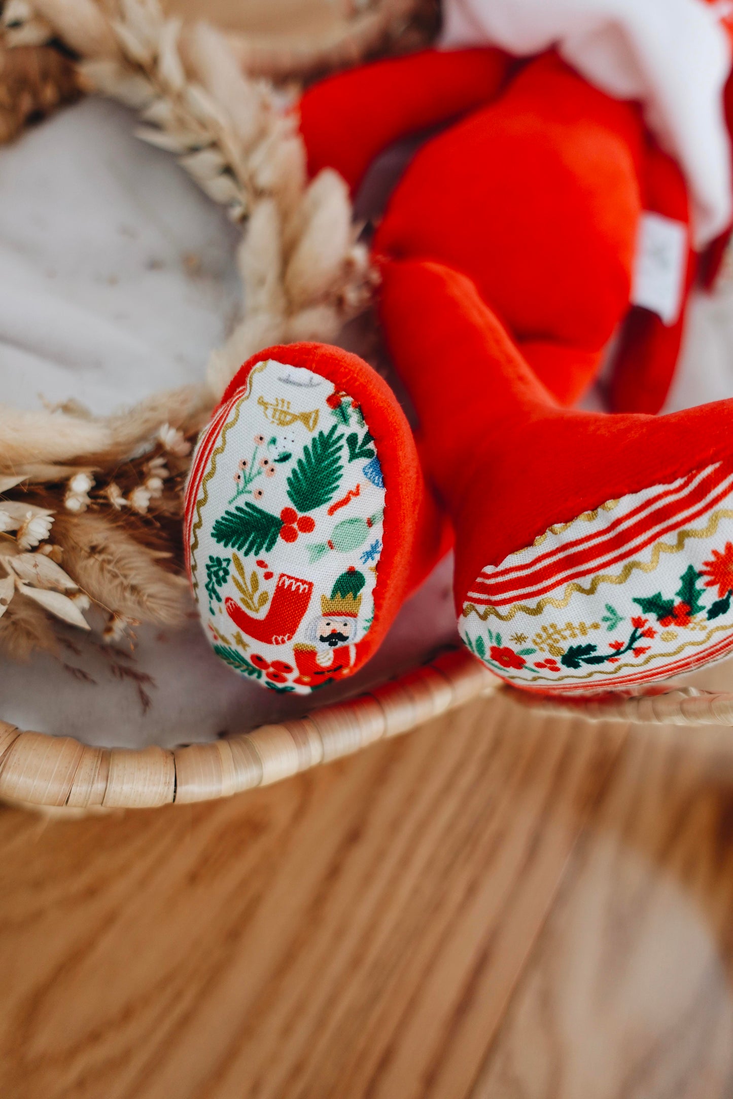 Peluche - Deck the Halls