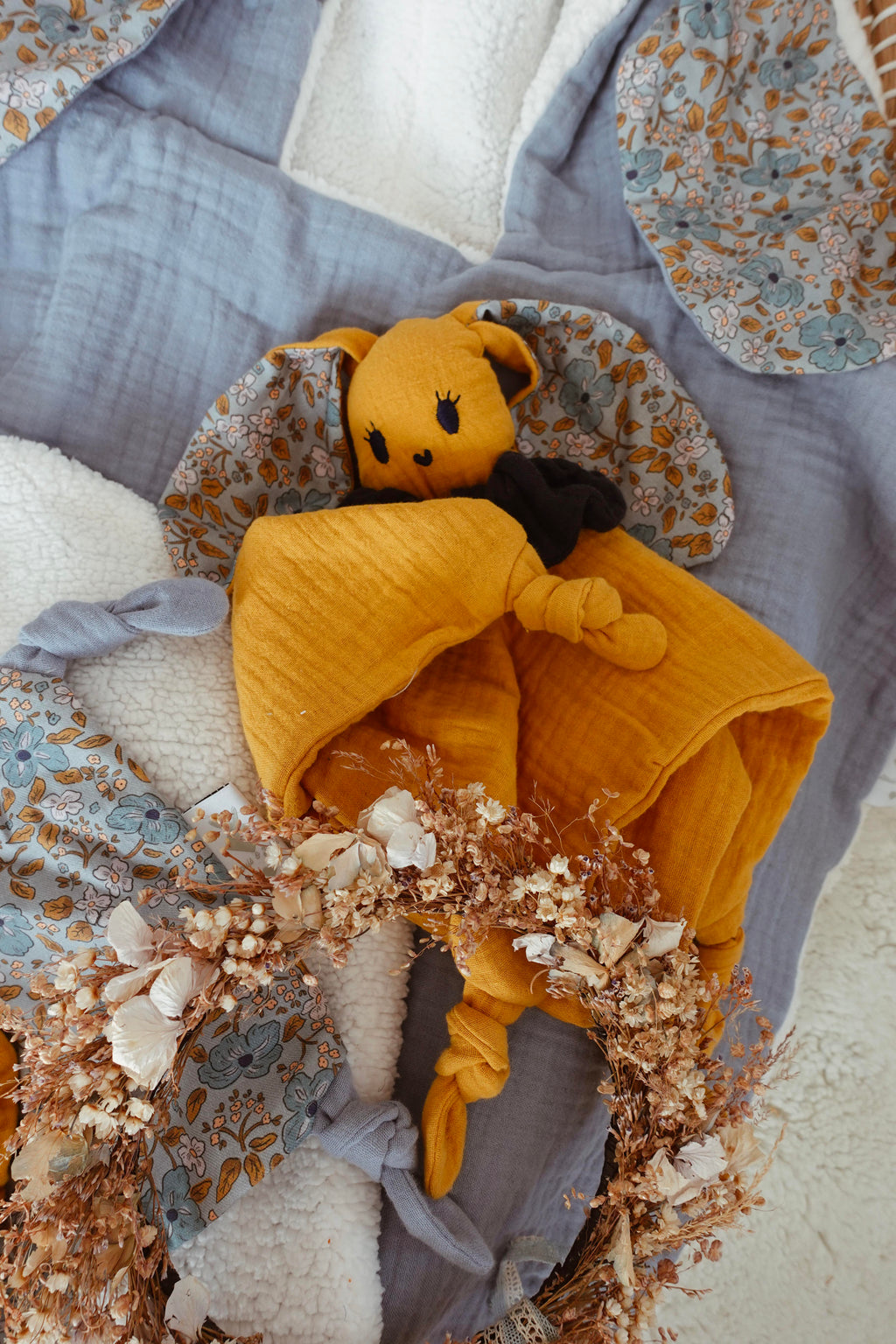 Doudou Lange Câlin Noeuds - Bloomfield