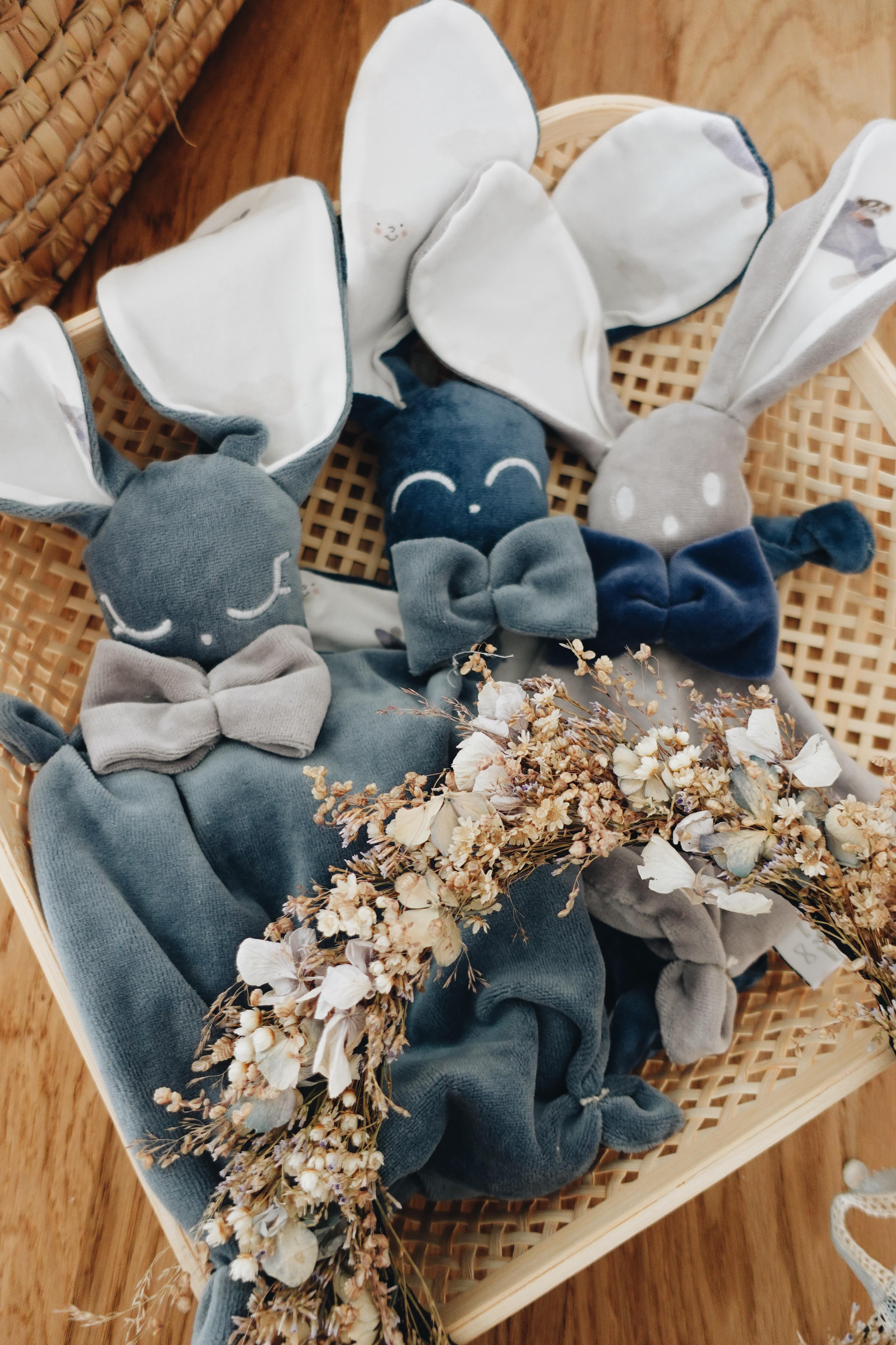 PROTOTYPE - Bouillotte noyaux de cerise velours - Airplane