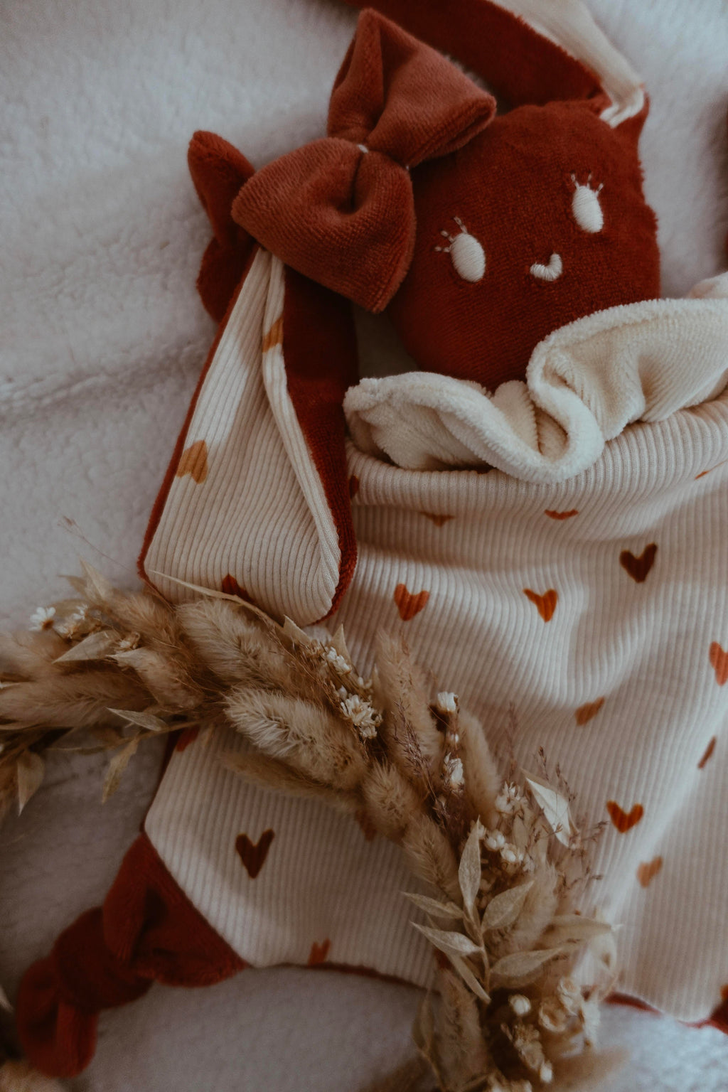 Doudou Chouchou Velours - Colorful Hearts