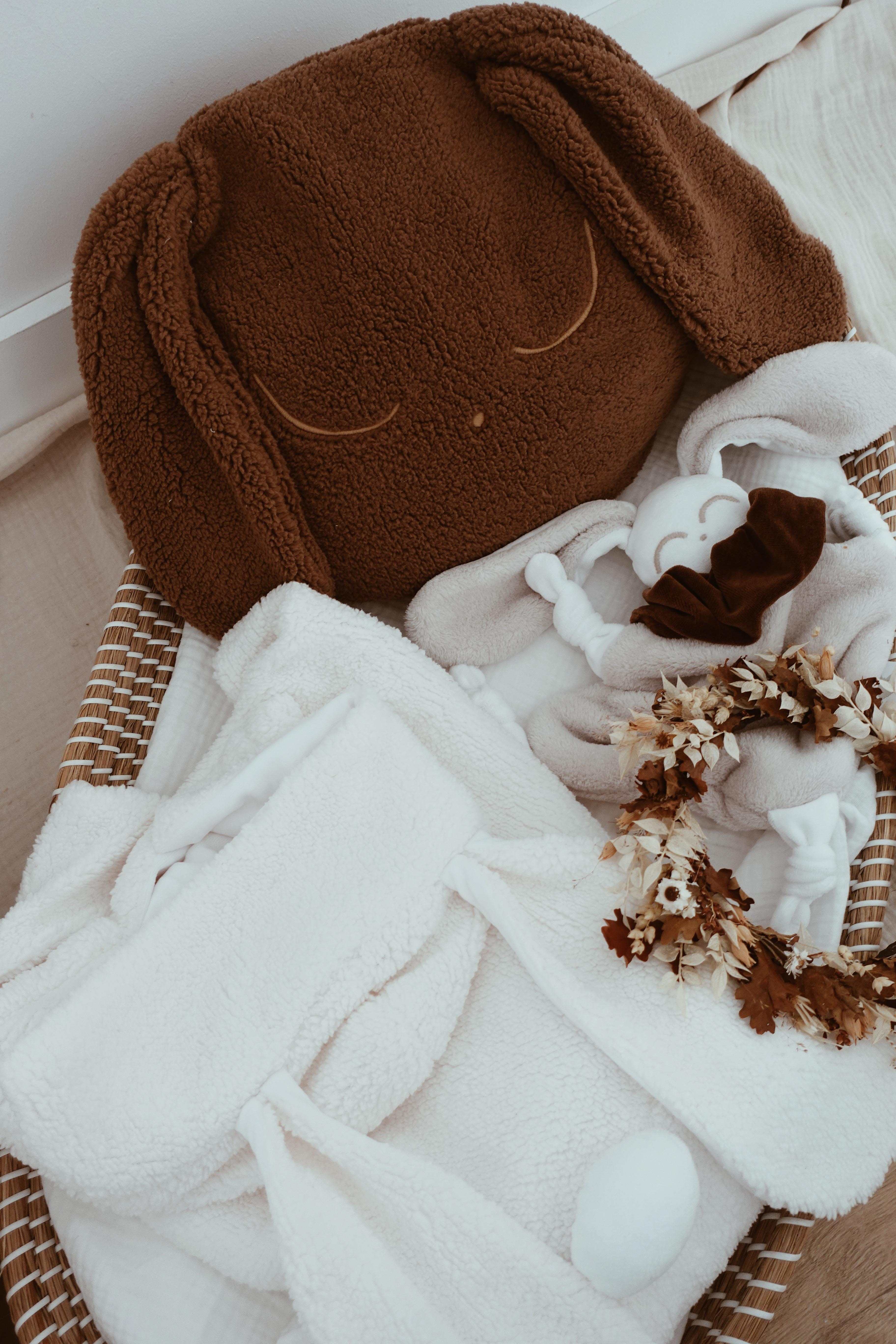 Petit Coussin Moumoute Pure - Épaisse Chocolat