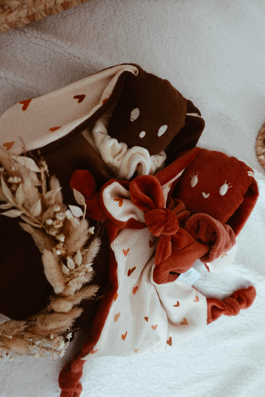 Doudou Chouchou Velours - Colorful Hearts