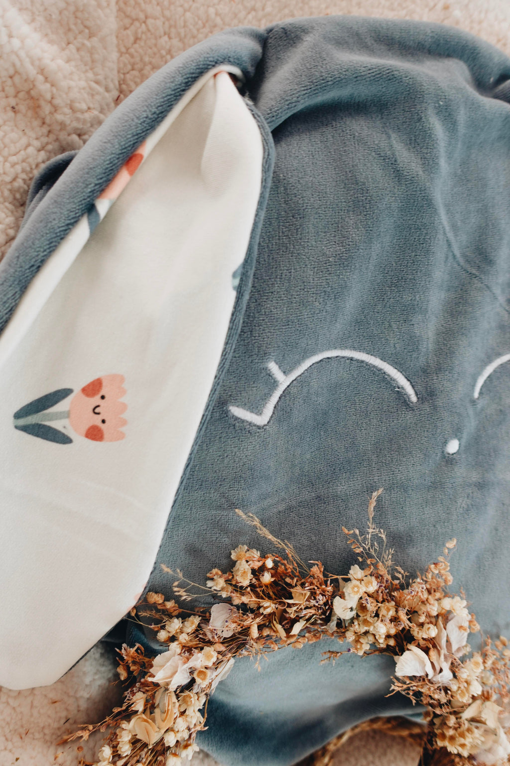 PROTOTYPE - Petit Coussin Velours - Happy Tulips