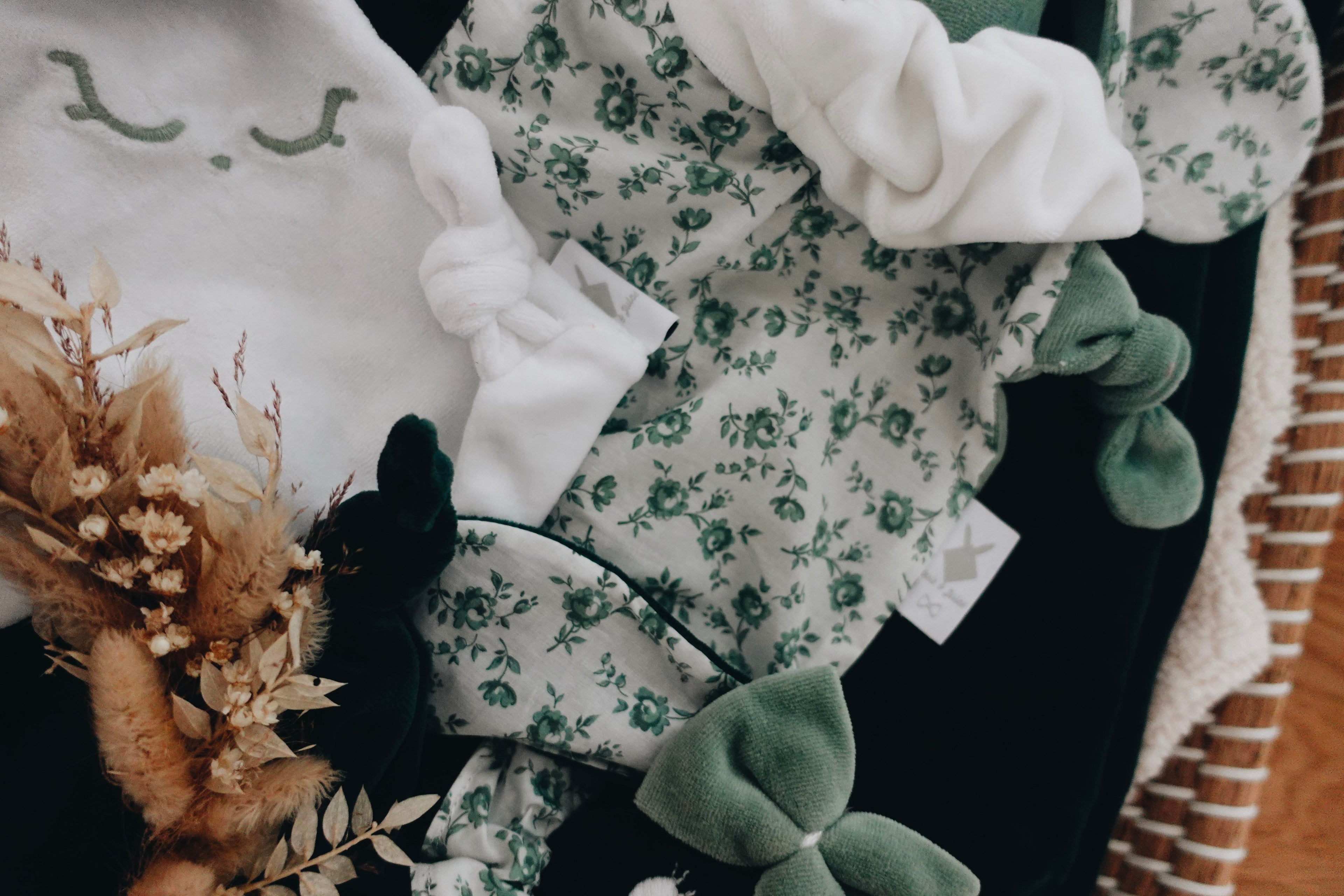 PROTOTYPE - Doudou Velours Chouchou - Roses d'Antan