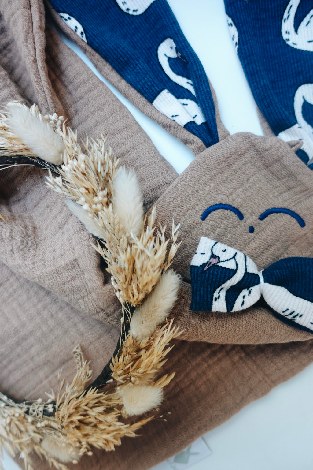 Doudou Lange Cocooning Noeuds - Blue Swan