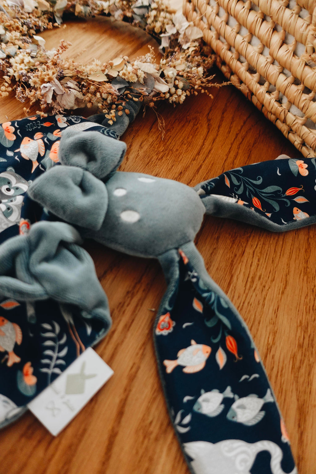 PROTOTYPE - Doudou Velours Chouchou - Lac Magique